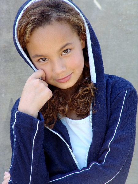 actor Savannah Jayde large photo