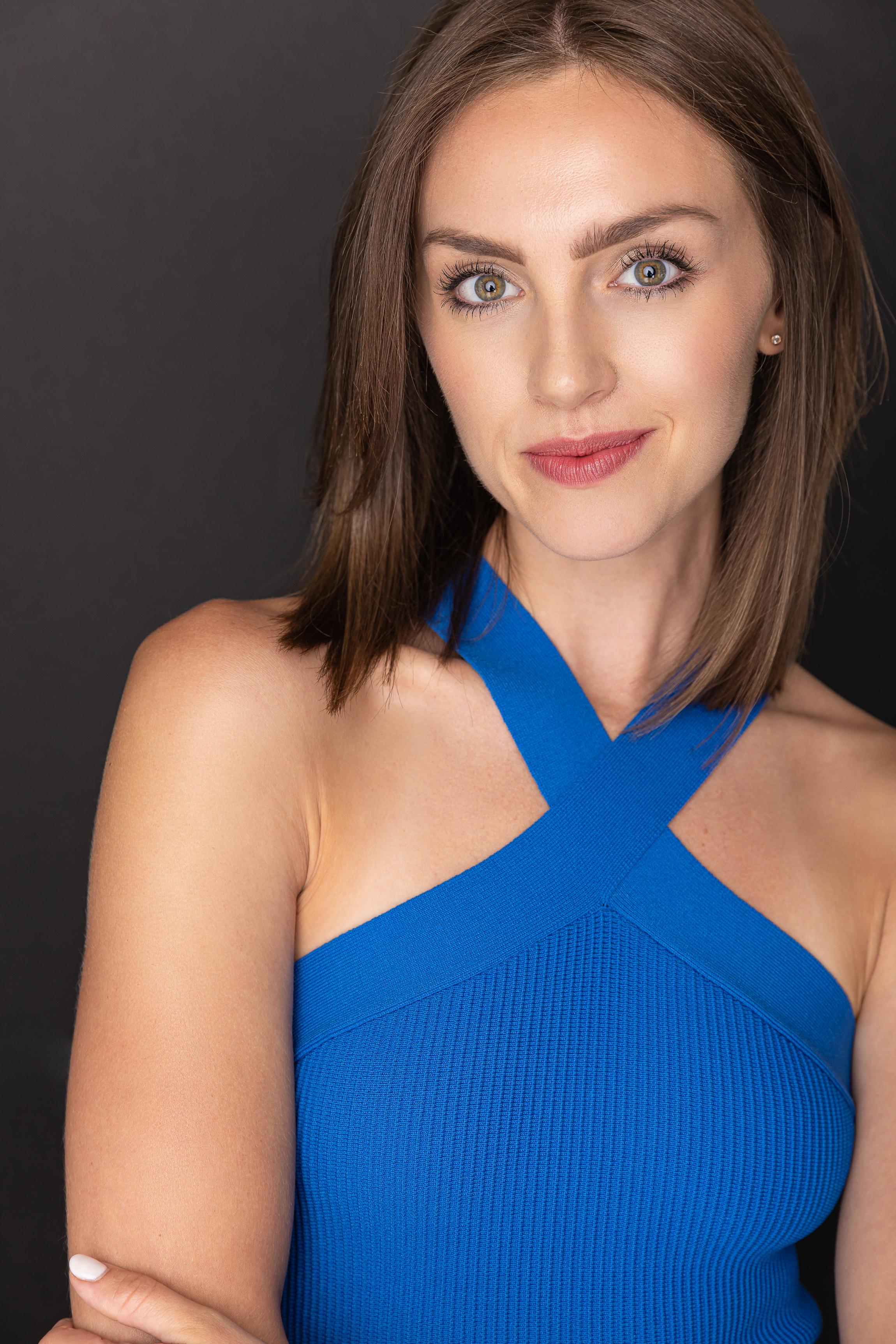 actor Tessa Harnetiaux large photo