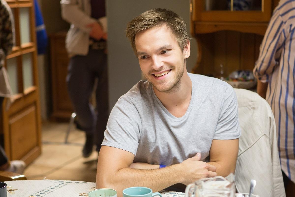 actor Nikita Volkov large photo