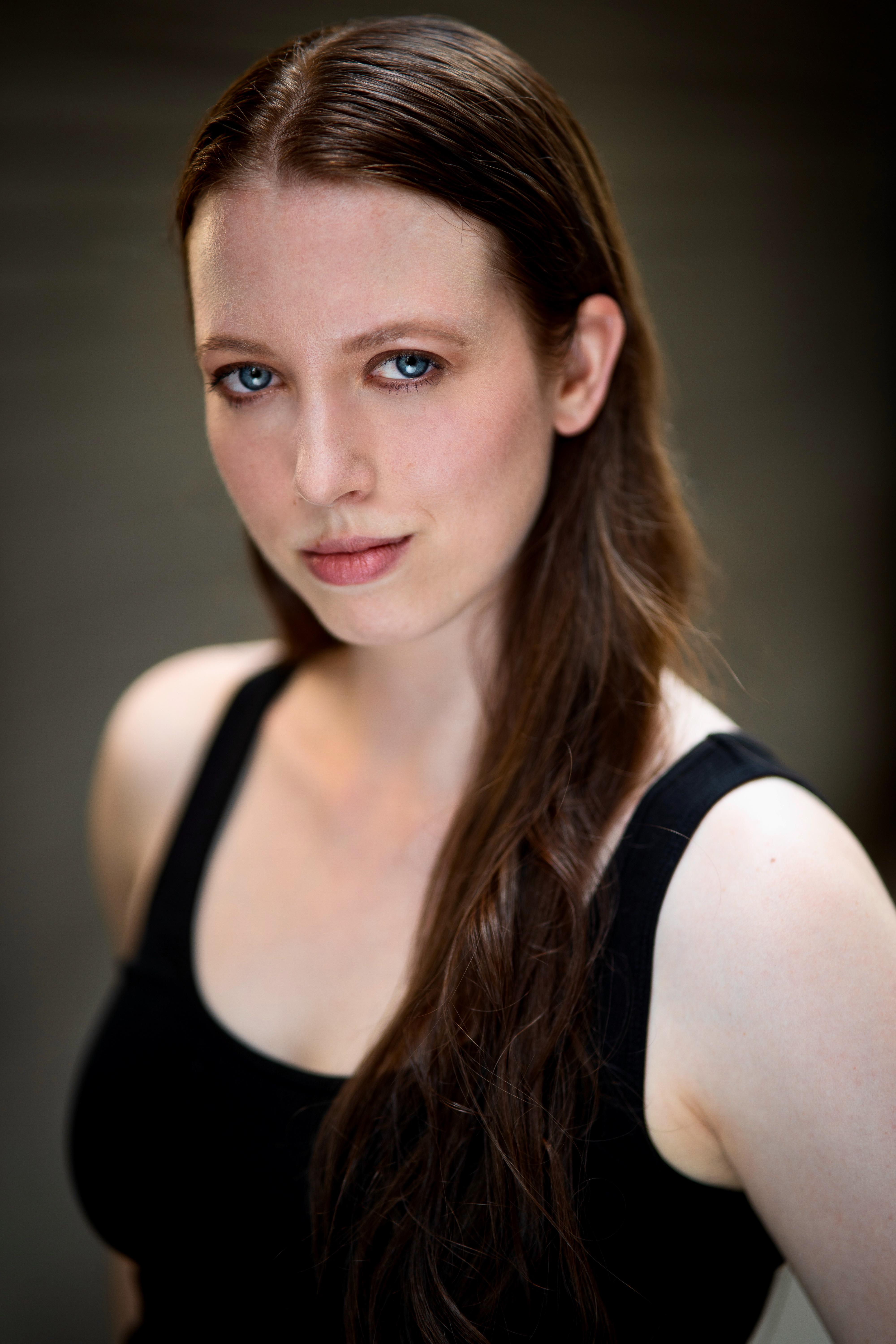 actor Cabrina Collesides large photo