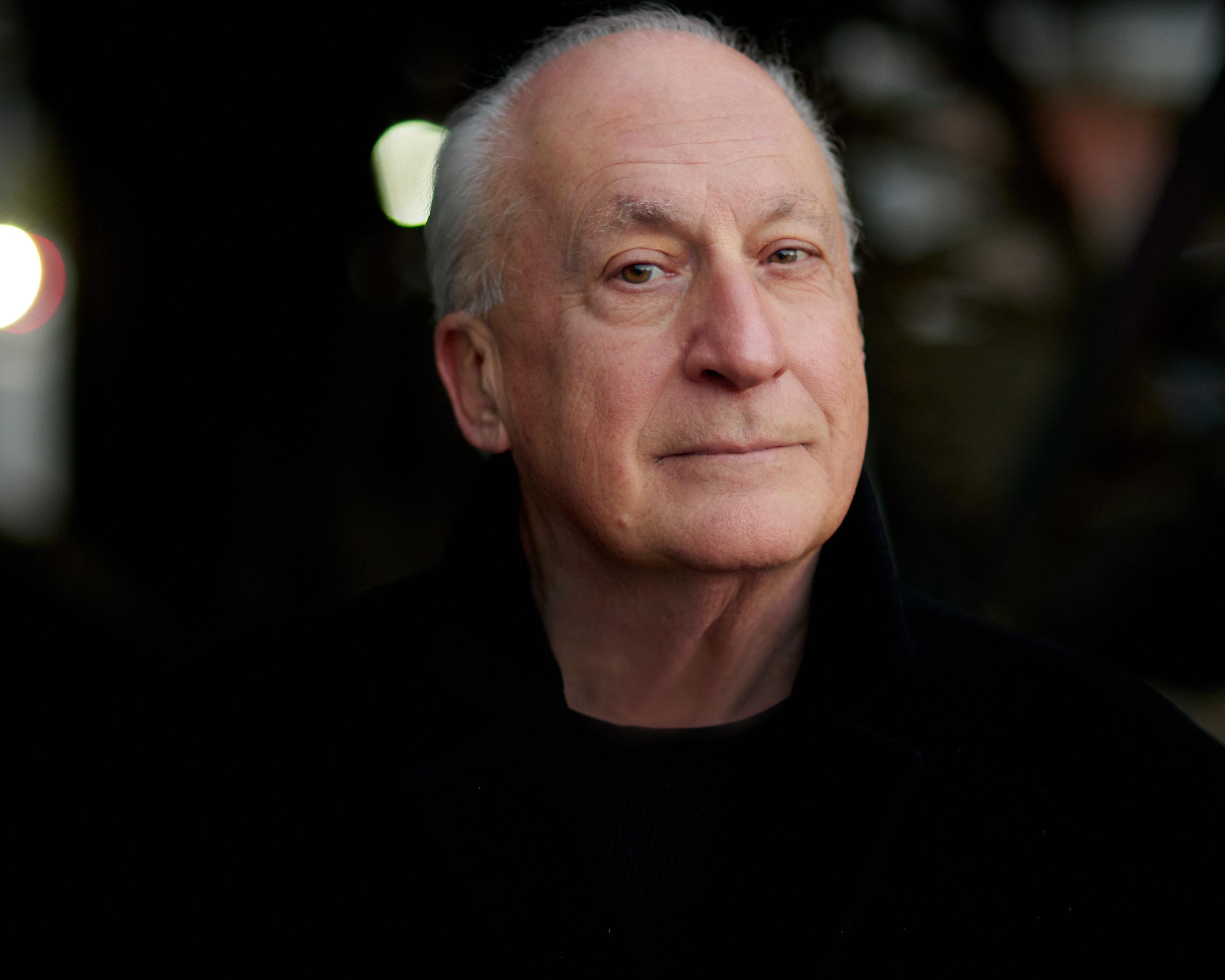 actor Paul James Saunders large photo