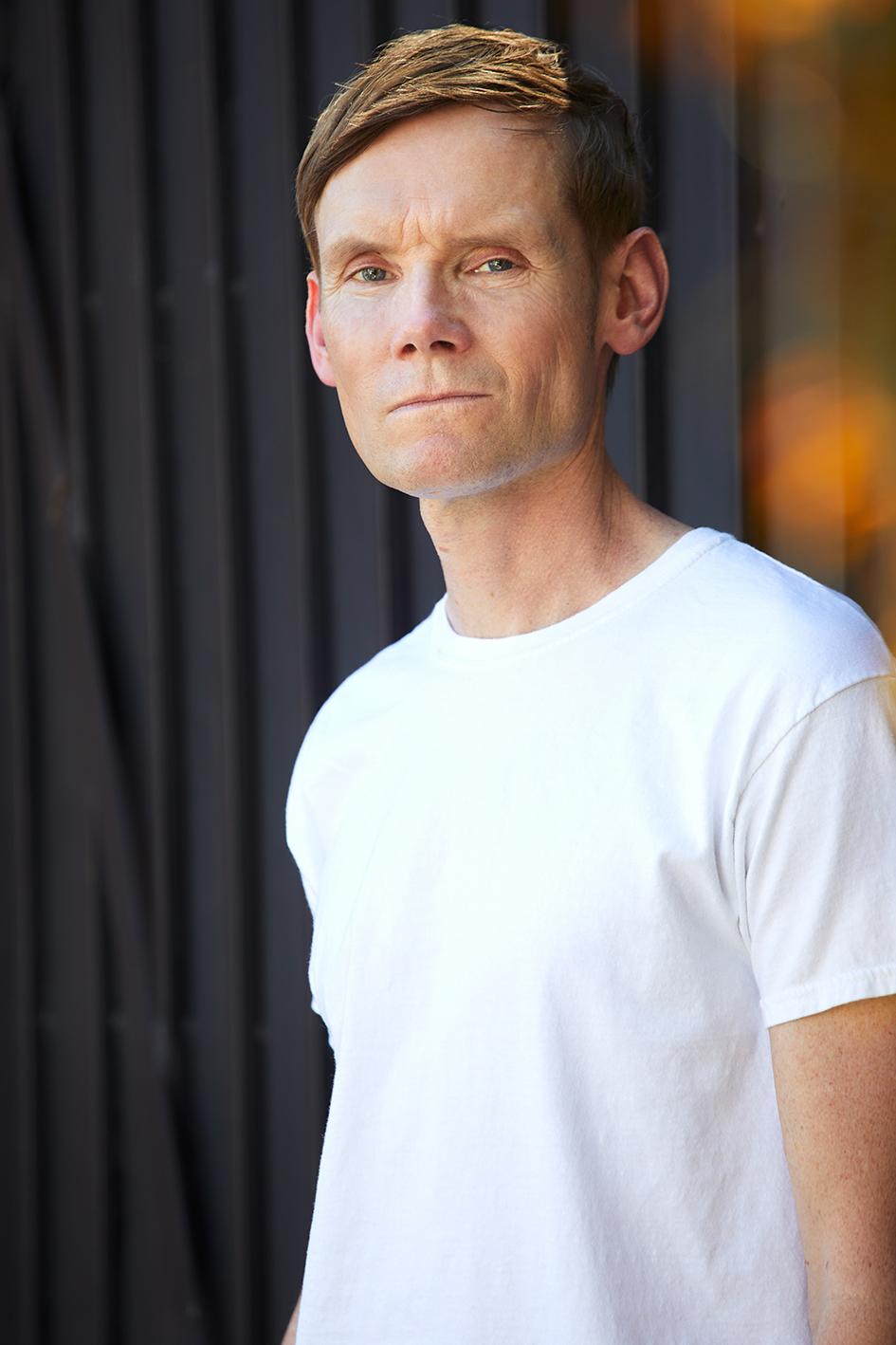 actor John Lee Ames large photo