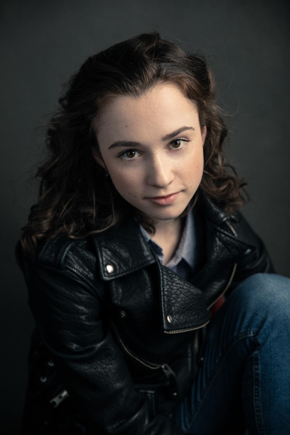 actor Grace Hogg-Robinson large photo