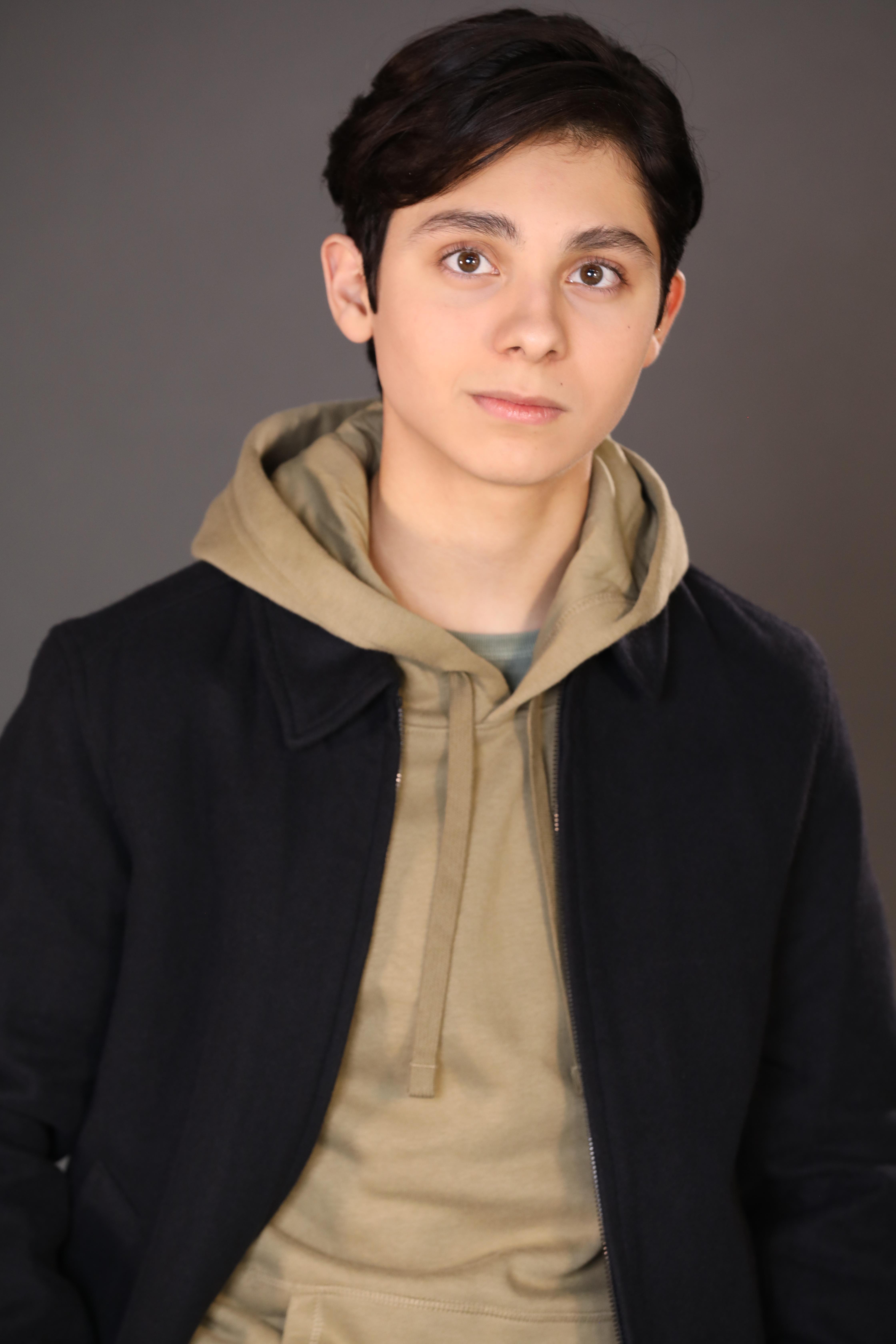 actor Ian Inigo large photo