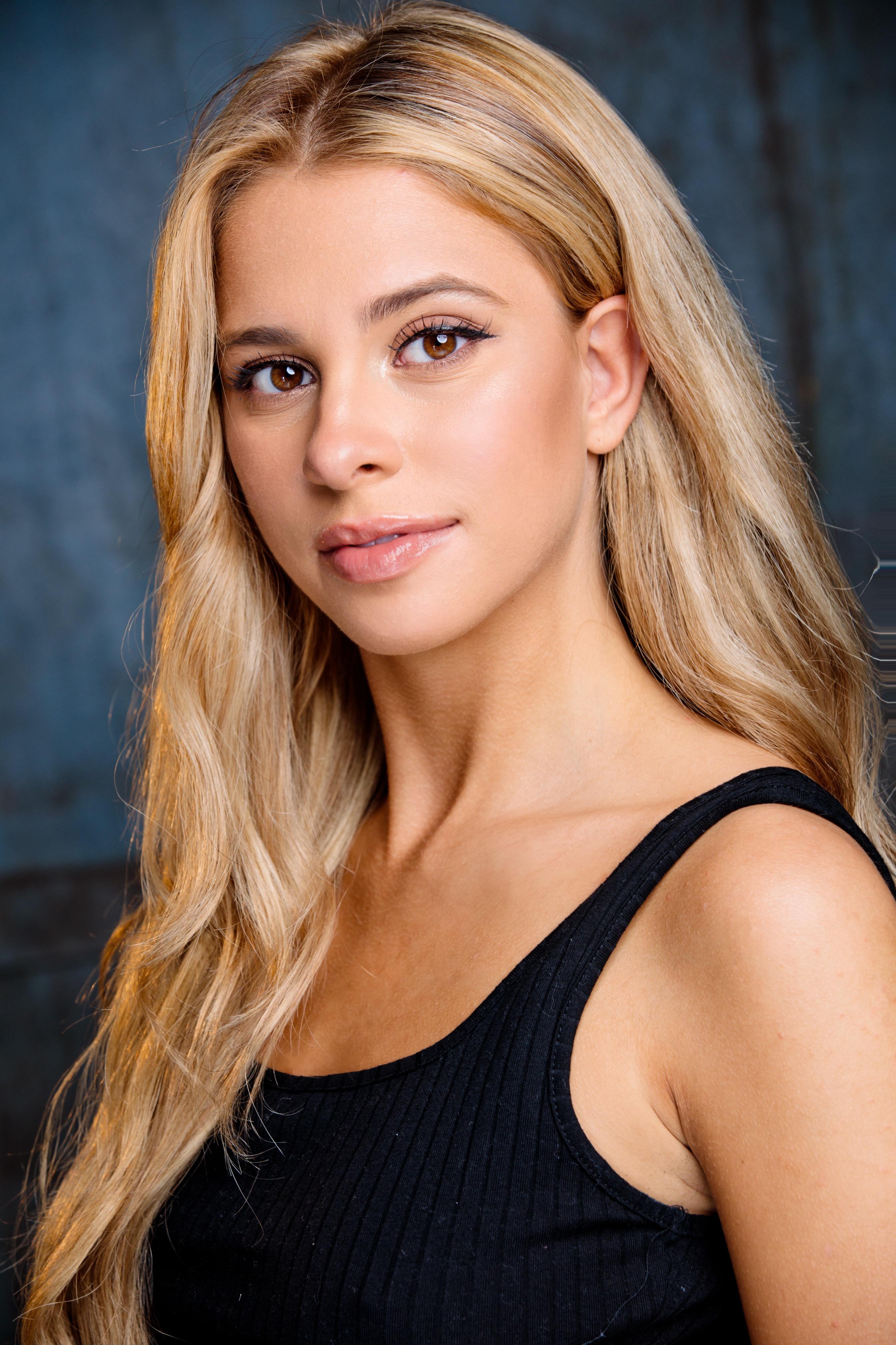 actor Addison Bowman large photo