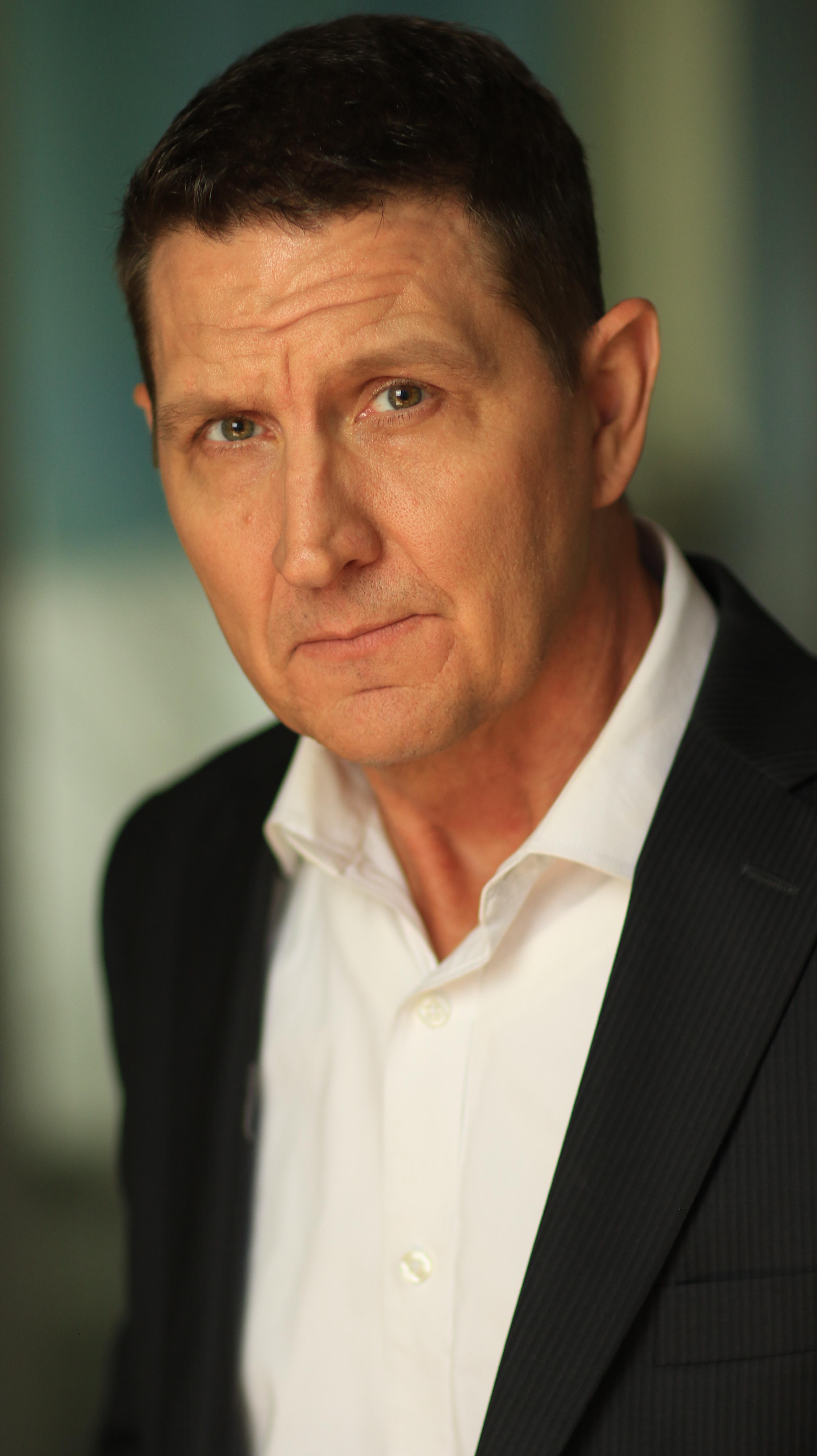 actor Scott Deal large photo