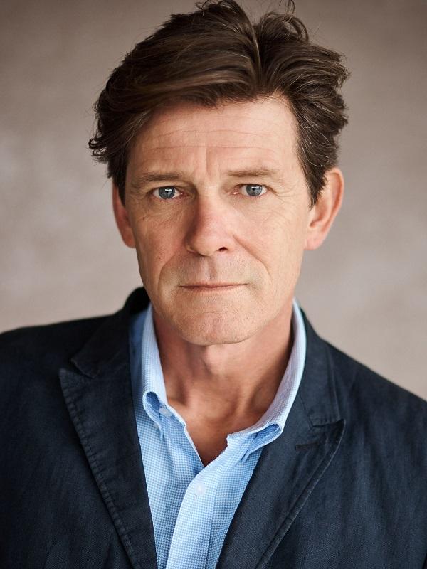 actor Neil Pigot large photo