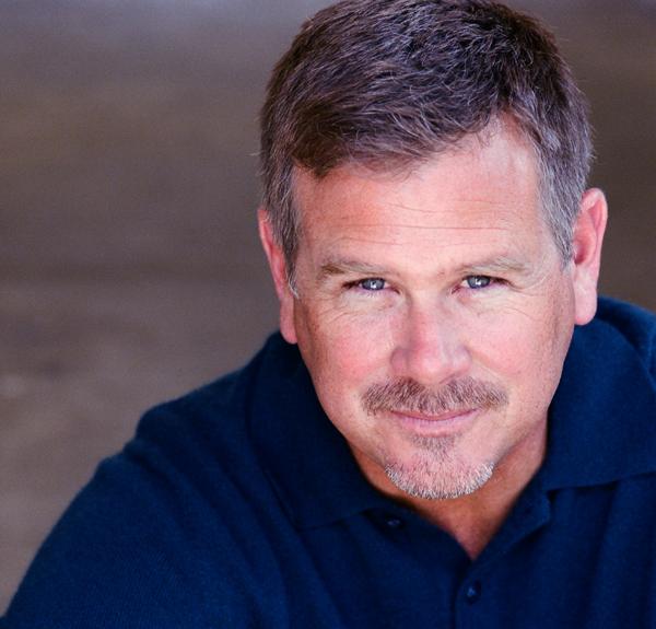 actor Kevin Carlson large photo