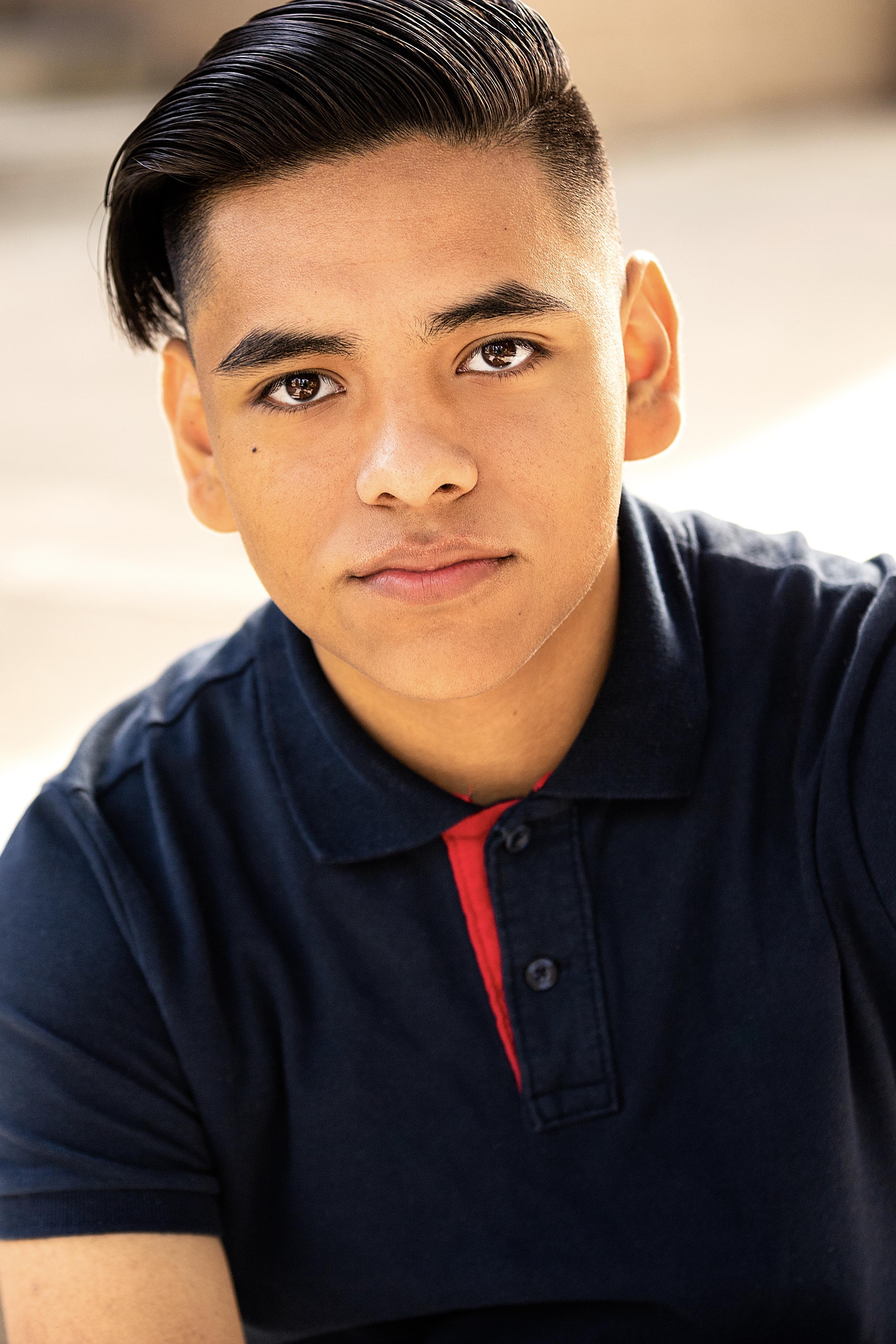 actor Alejandro De Anda large photo