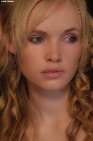 actor Slaine Kelly large photo