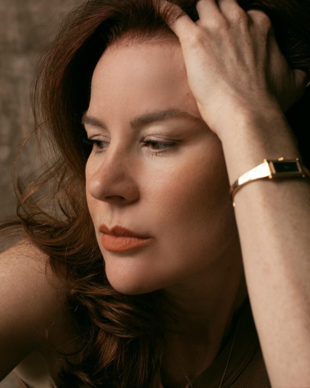 actor Katharine Lee McEwan large photo