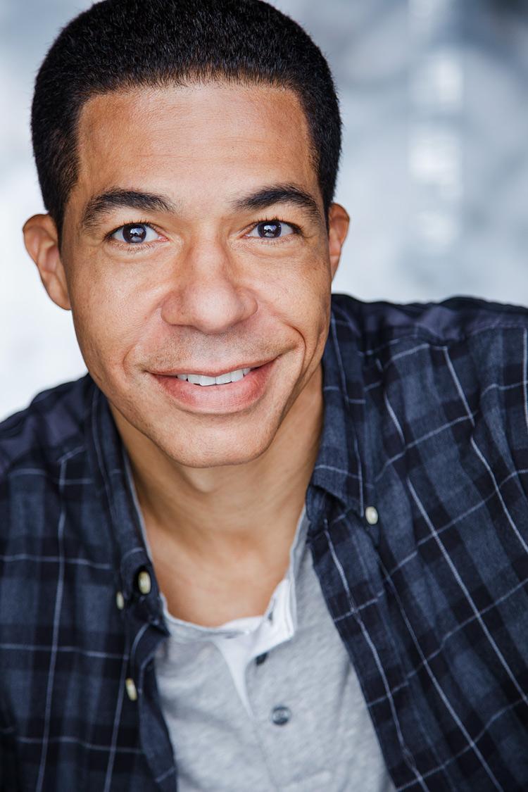 actor Marc Shelton large photo