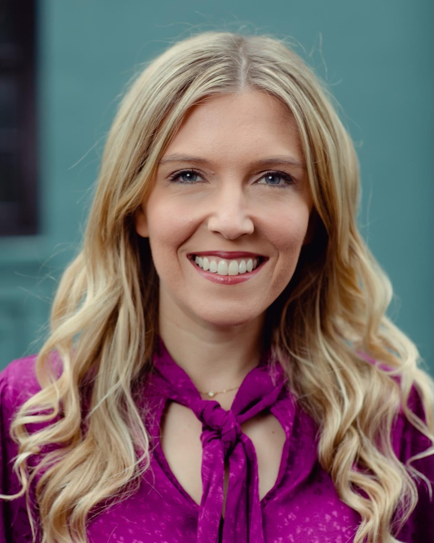 actor Madison Moss large photo