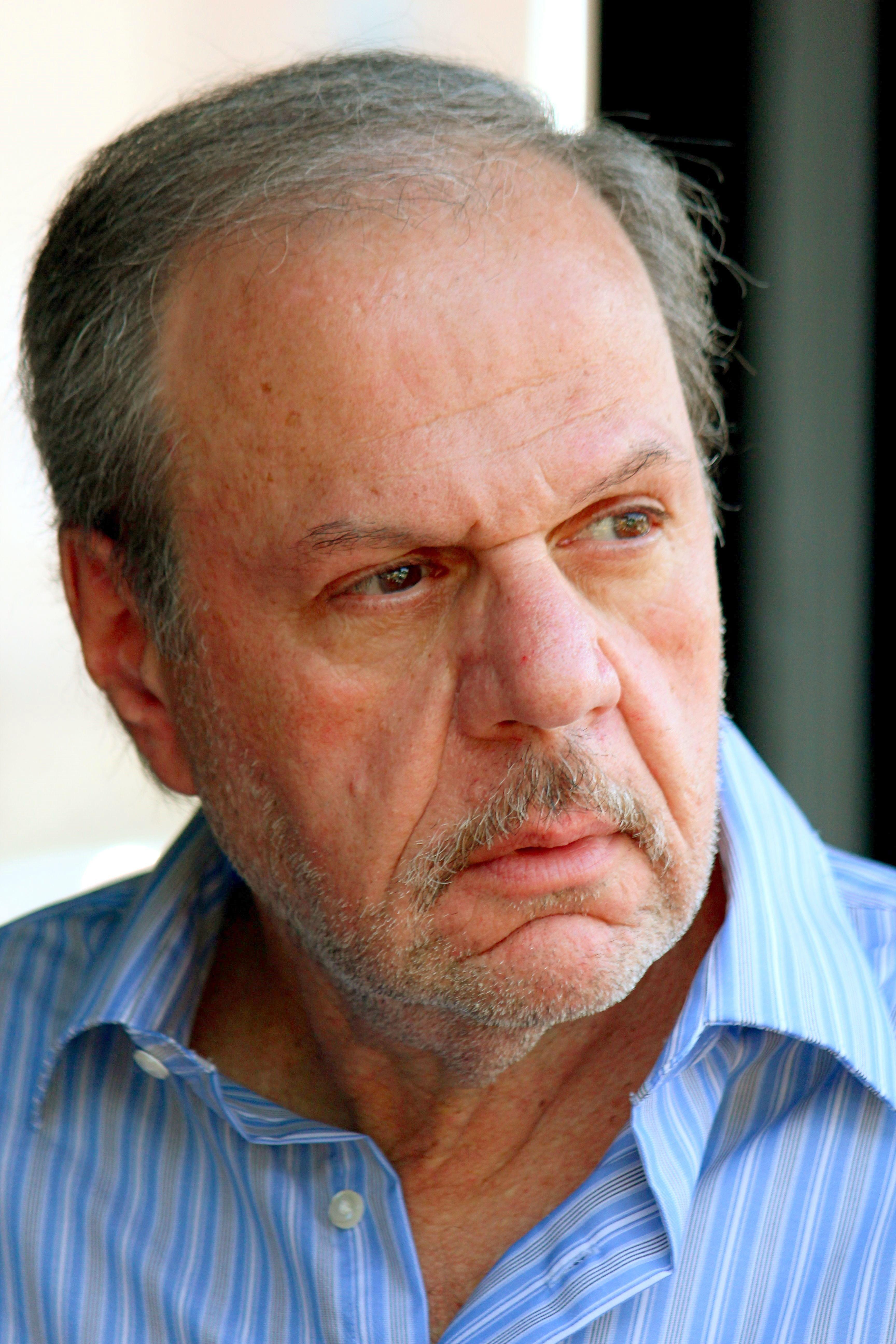 actor Leon Salem large photo