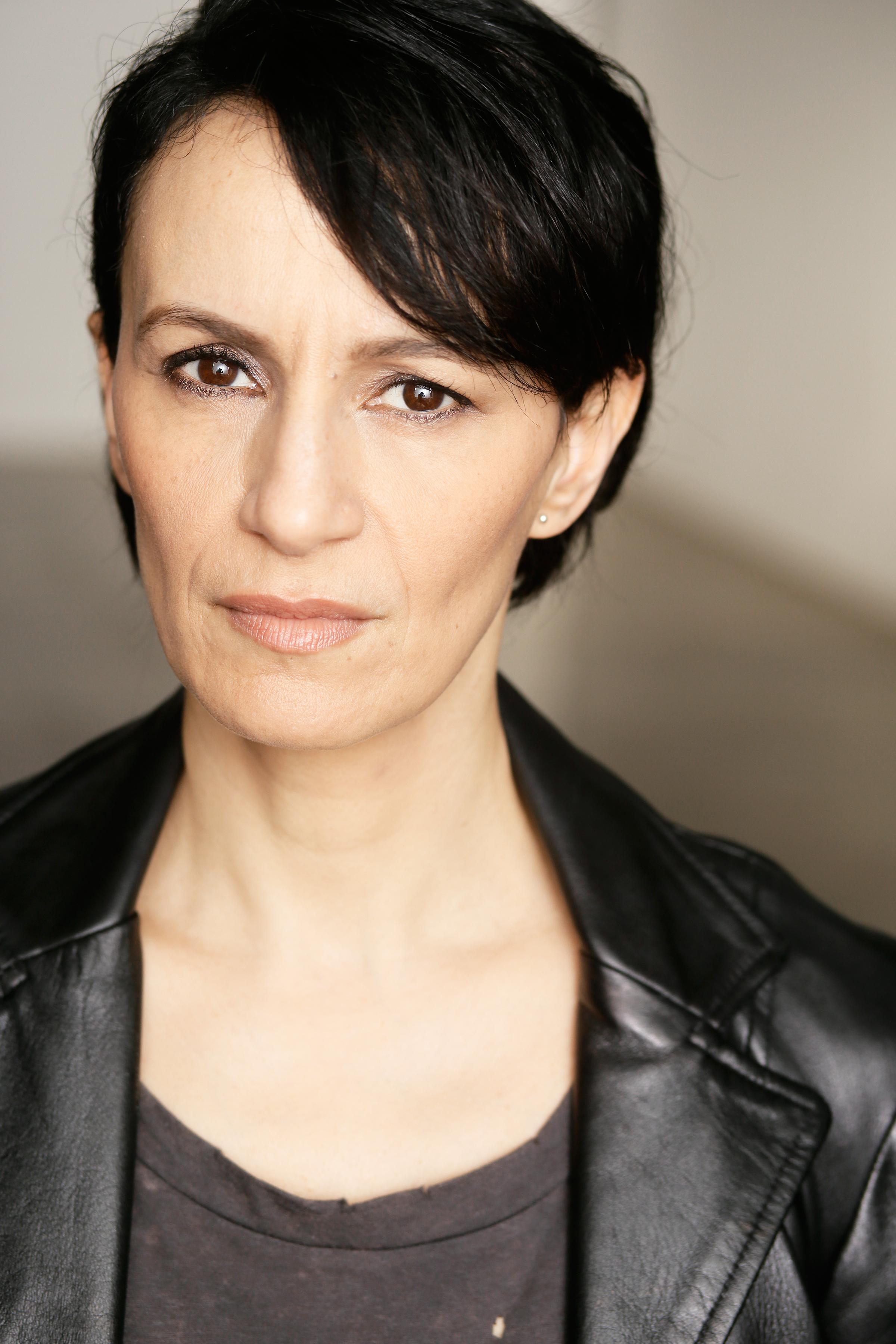 actor Paris Benjamin large photo