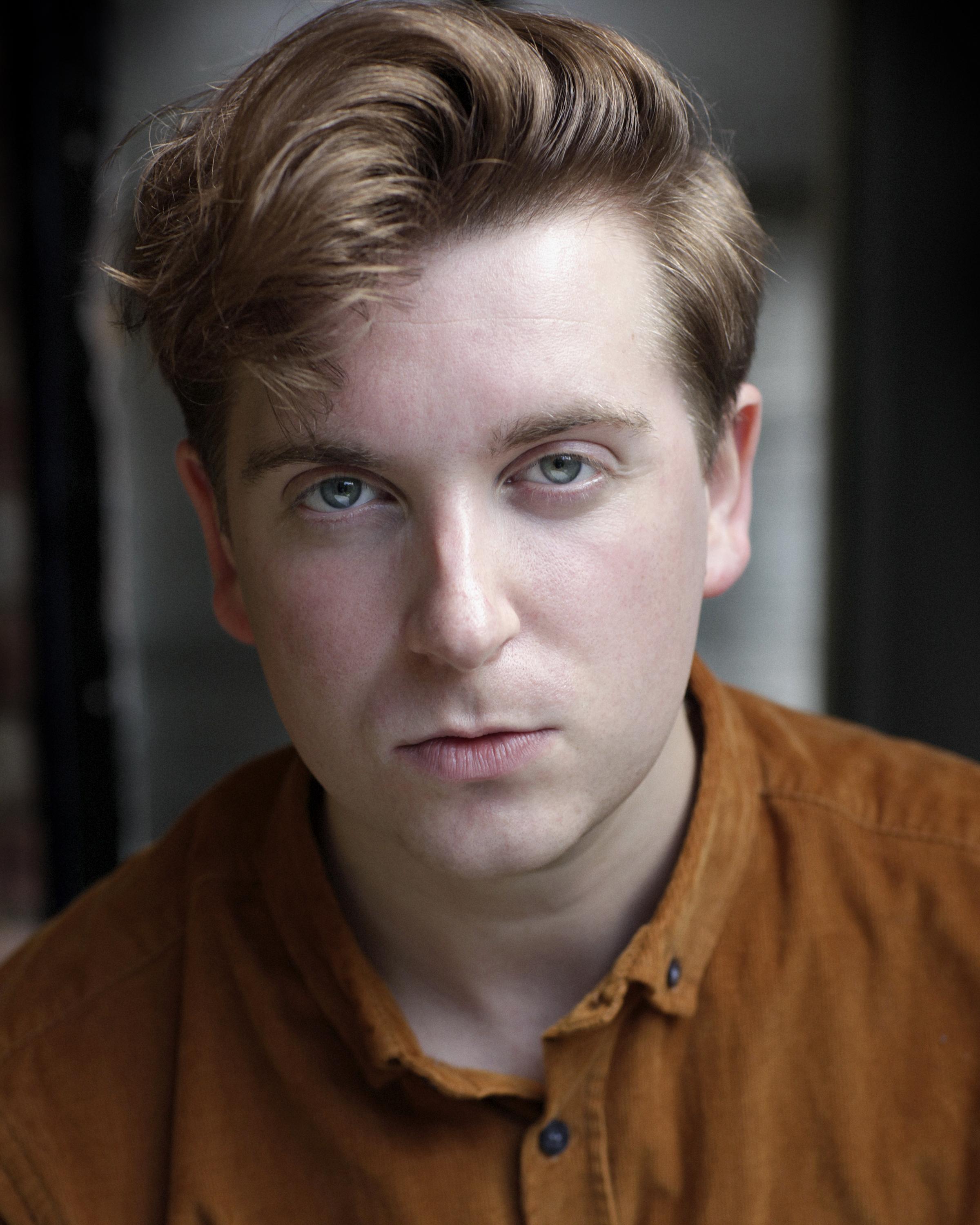 actor David Lenik large photo