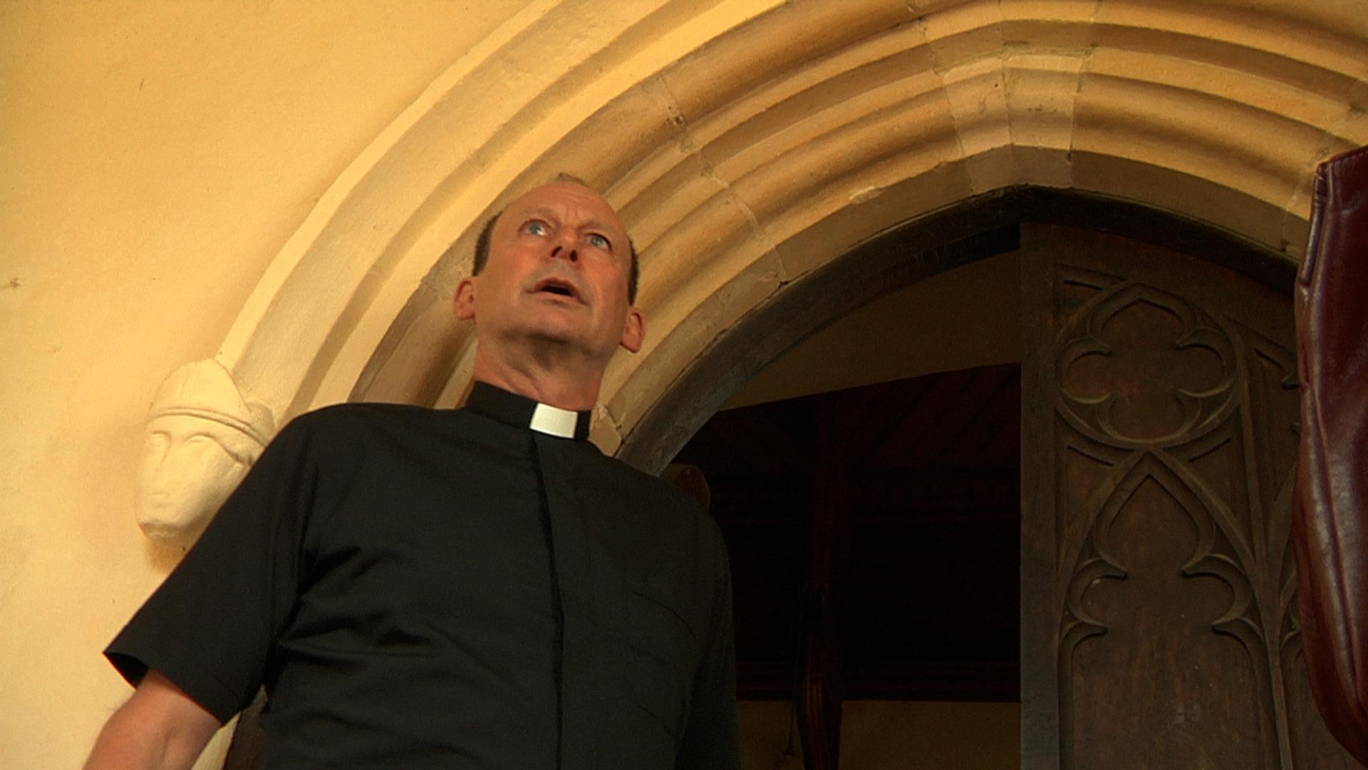 actor Simon Roberts large photo