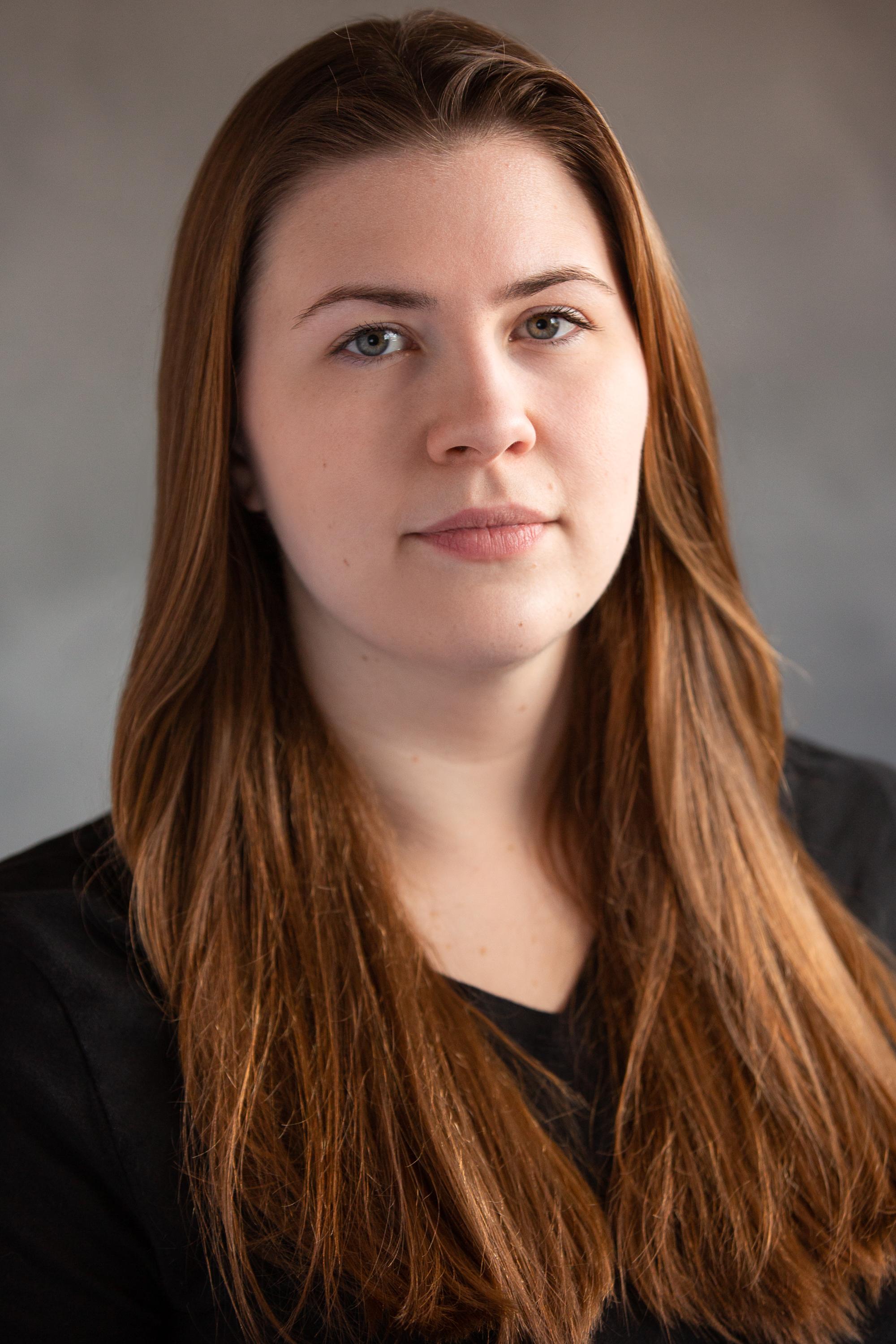 actor Sarah Brunner large photo