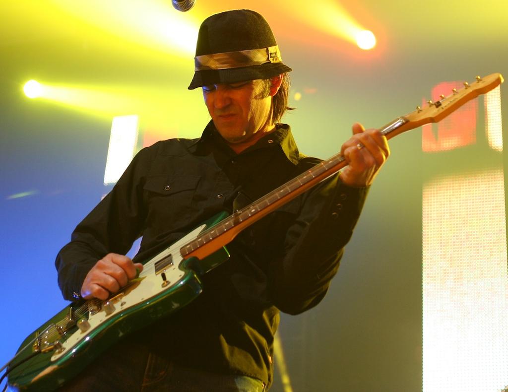 actor Greg Camp large photo