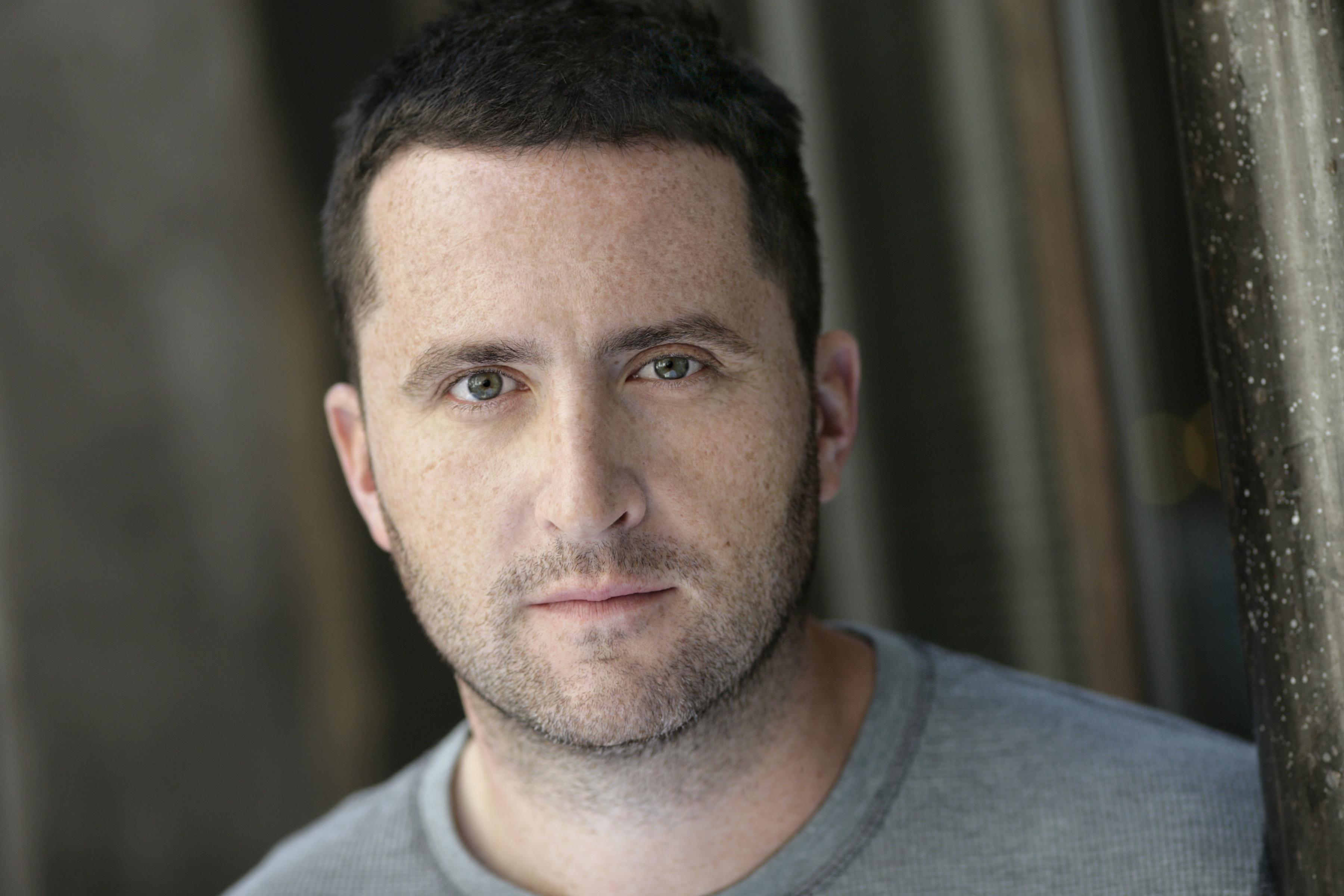 actor Luke Rosen large photo