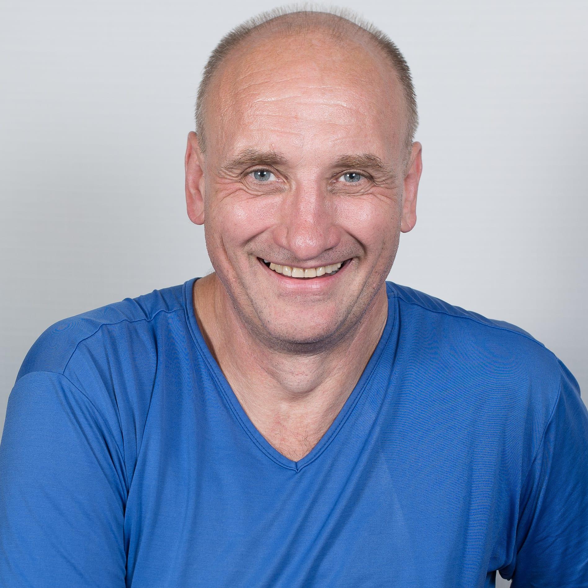 actor Andrew Lawden large photo