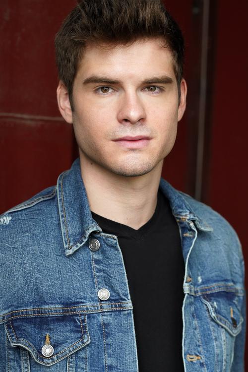 actor Travis James large photo