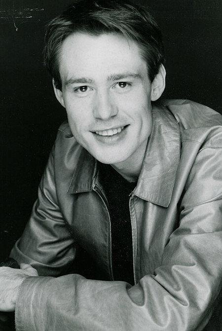 actor Gavin Crawford large photo