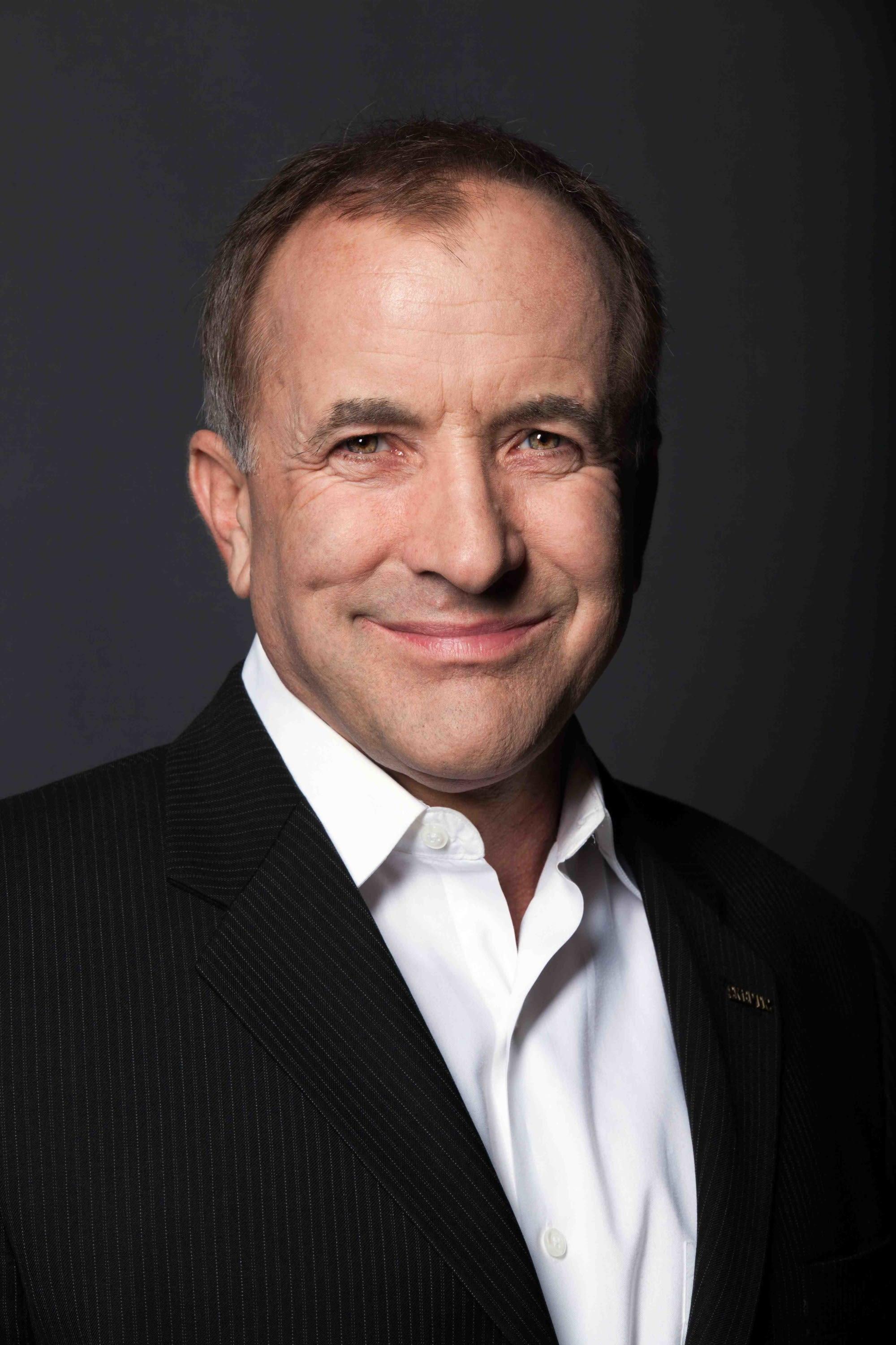 actor Michael Shermer large photo