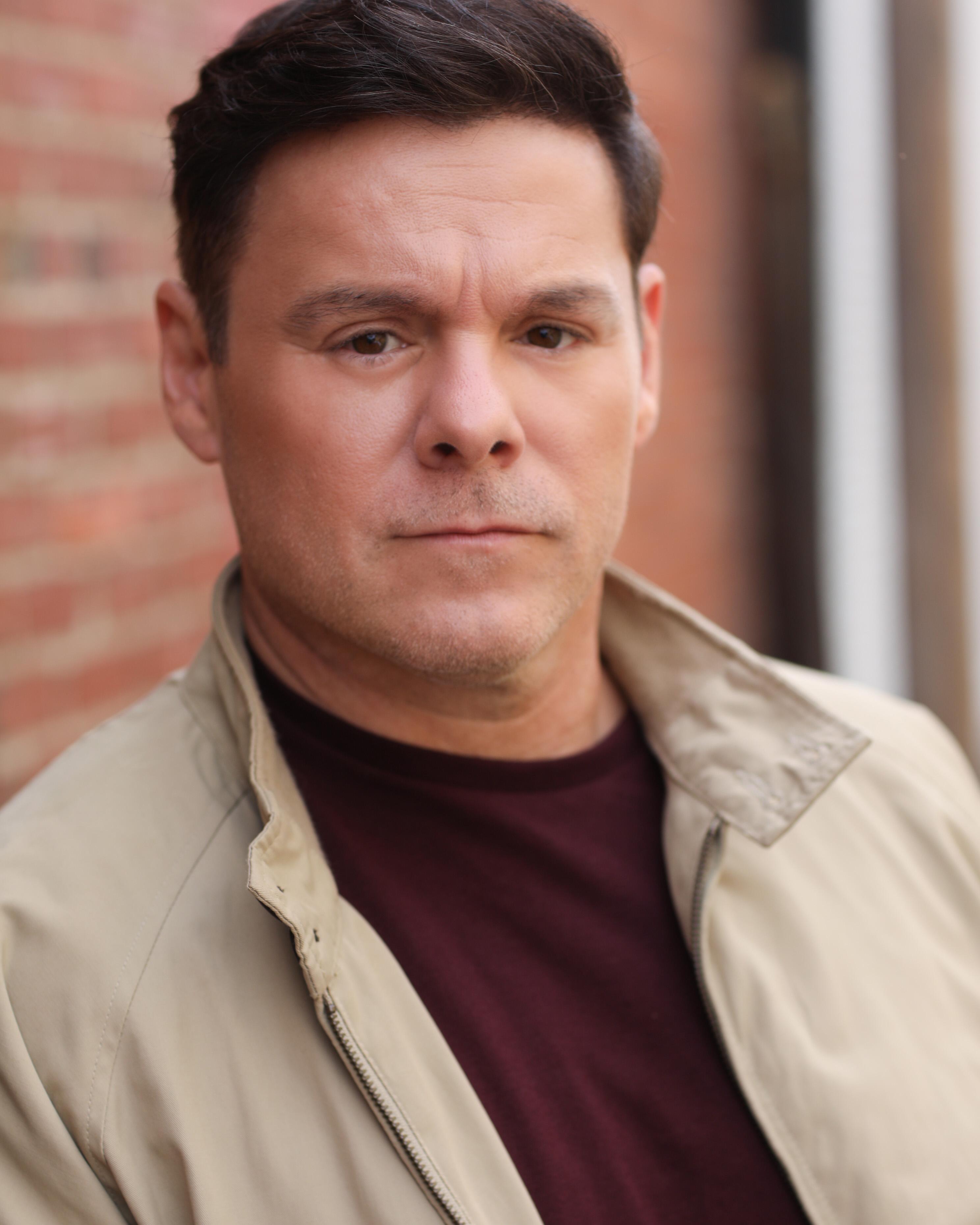 actor Dale Miller large photo