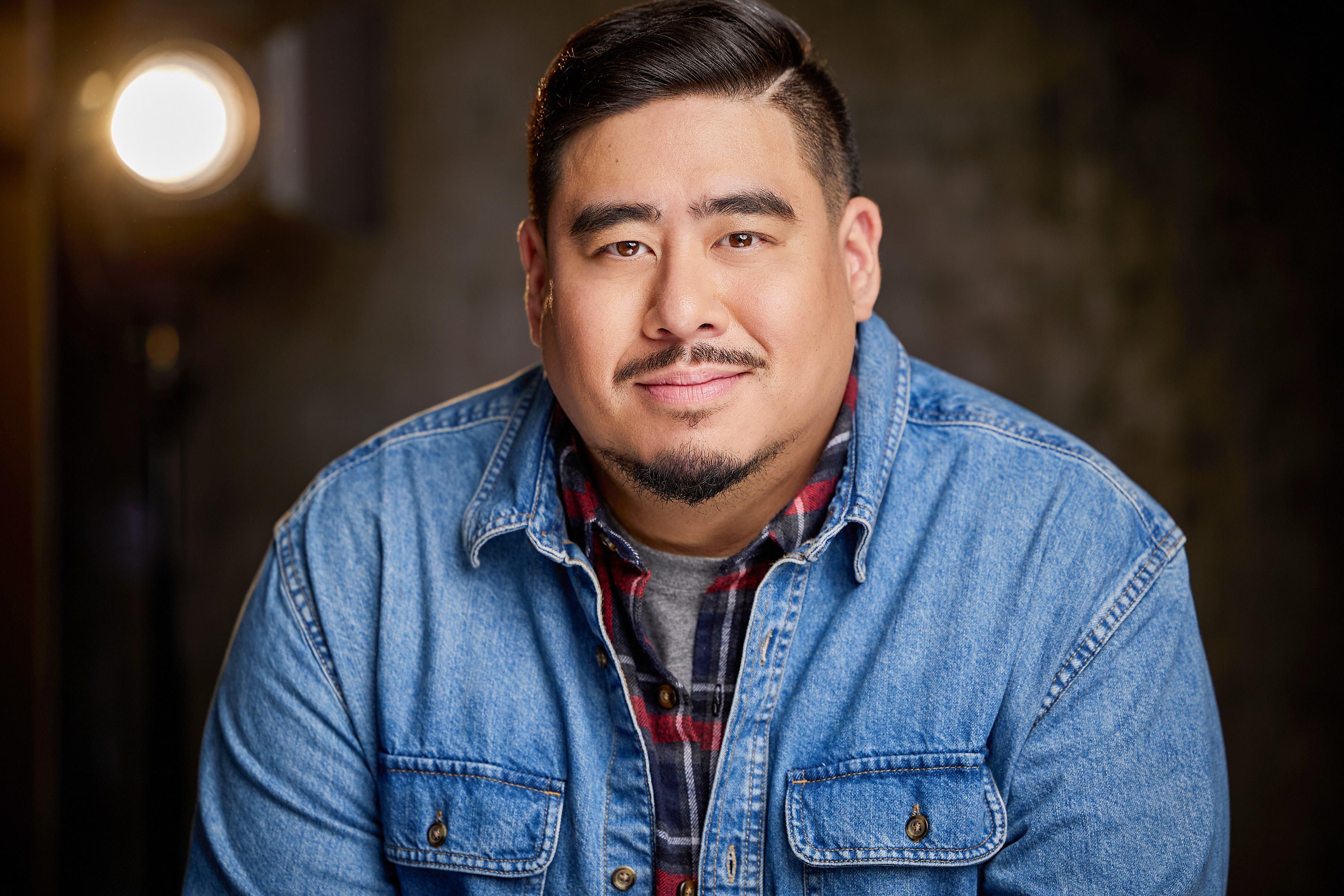 actor Vincent Salvador large photo