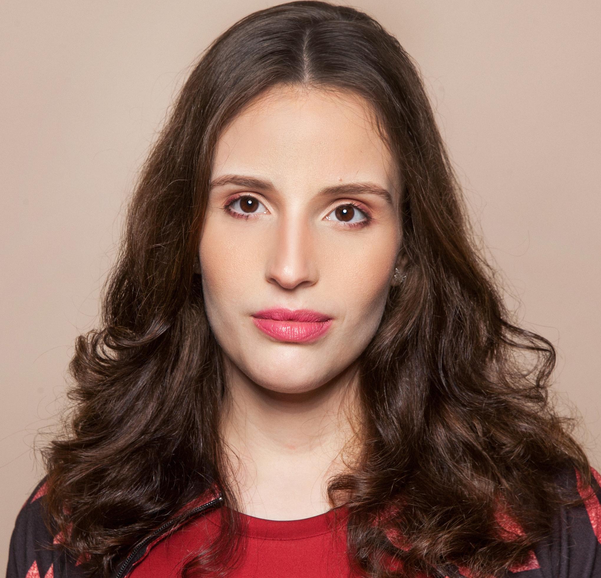 actor Nicole Fahel large photo