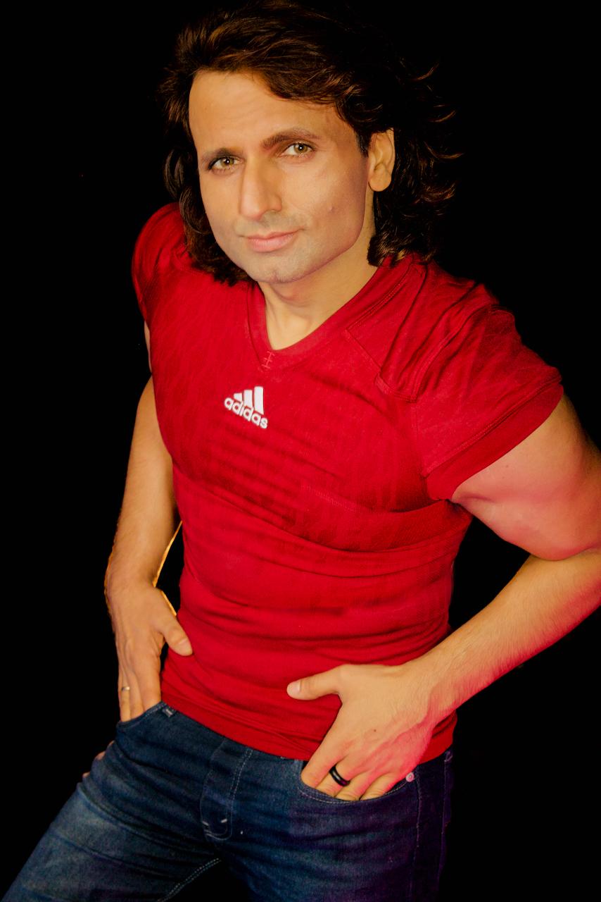 actor Aric Diamani large photo