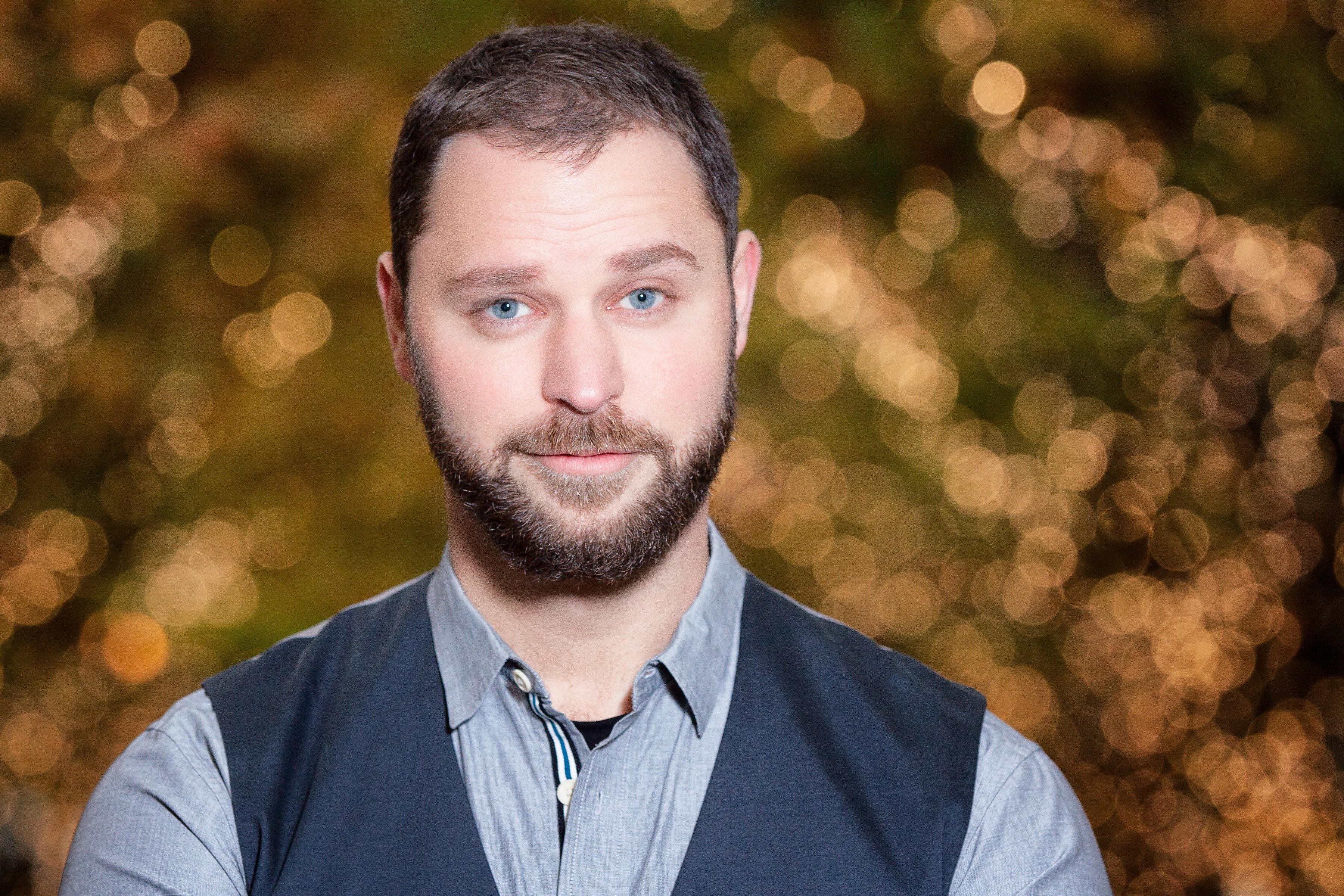 actor Daniel Timothy Treacy large photo