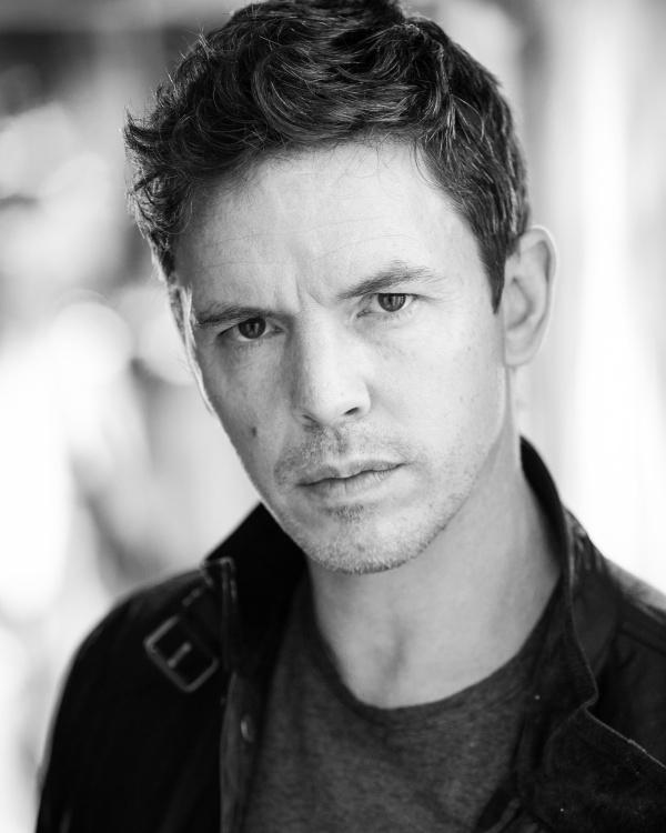 actor William Willoughby large photo