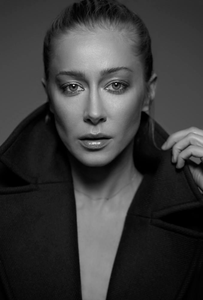 actor Katarzyna Warnke large photo