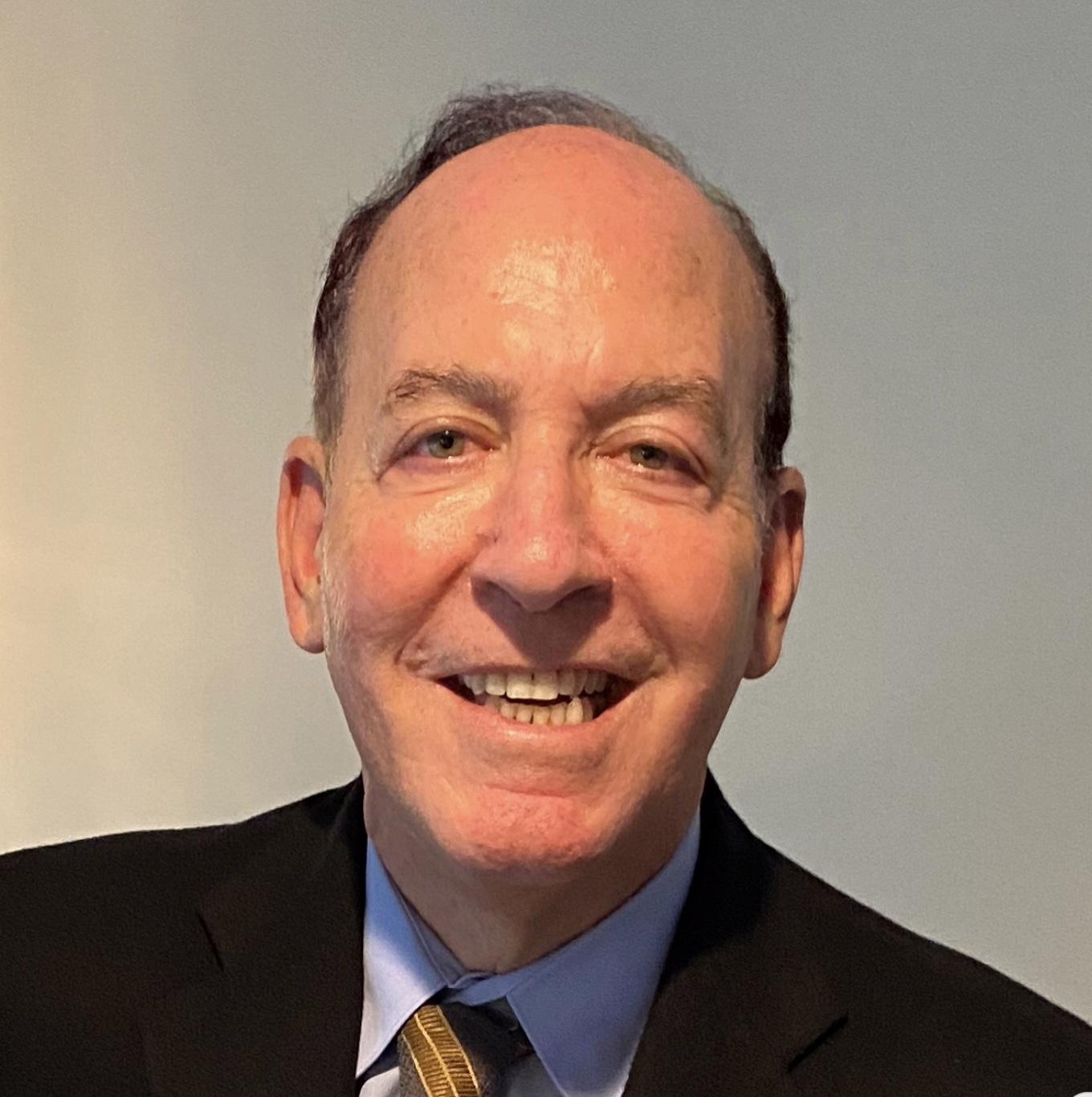 actor Larry Schneider large photo