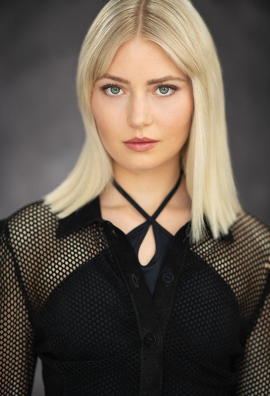 actor Lola Claire large photo