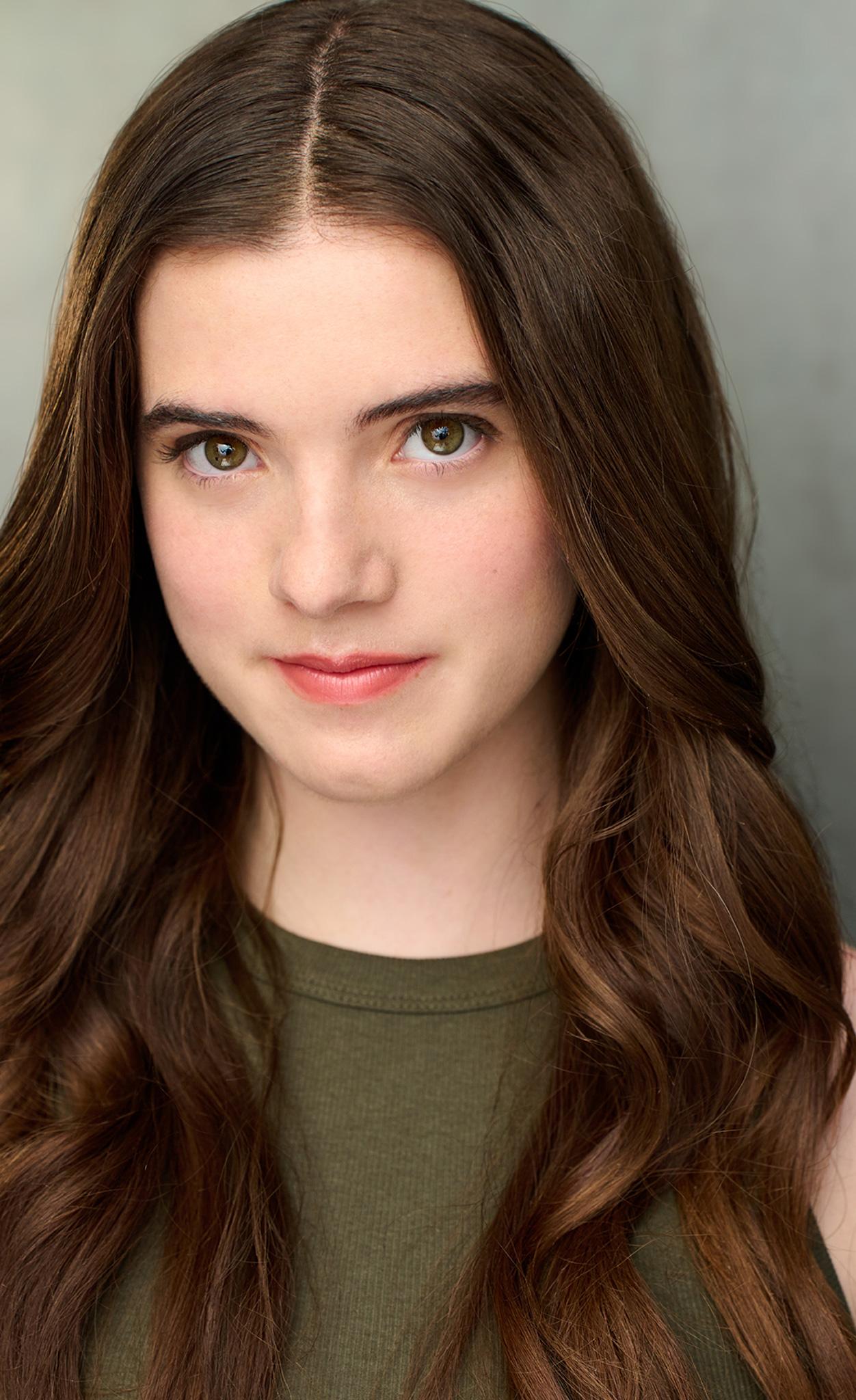 actor Allison Meister large photo