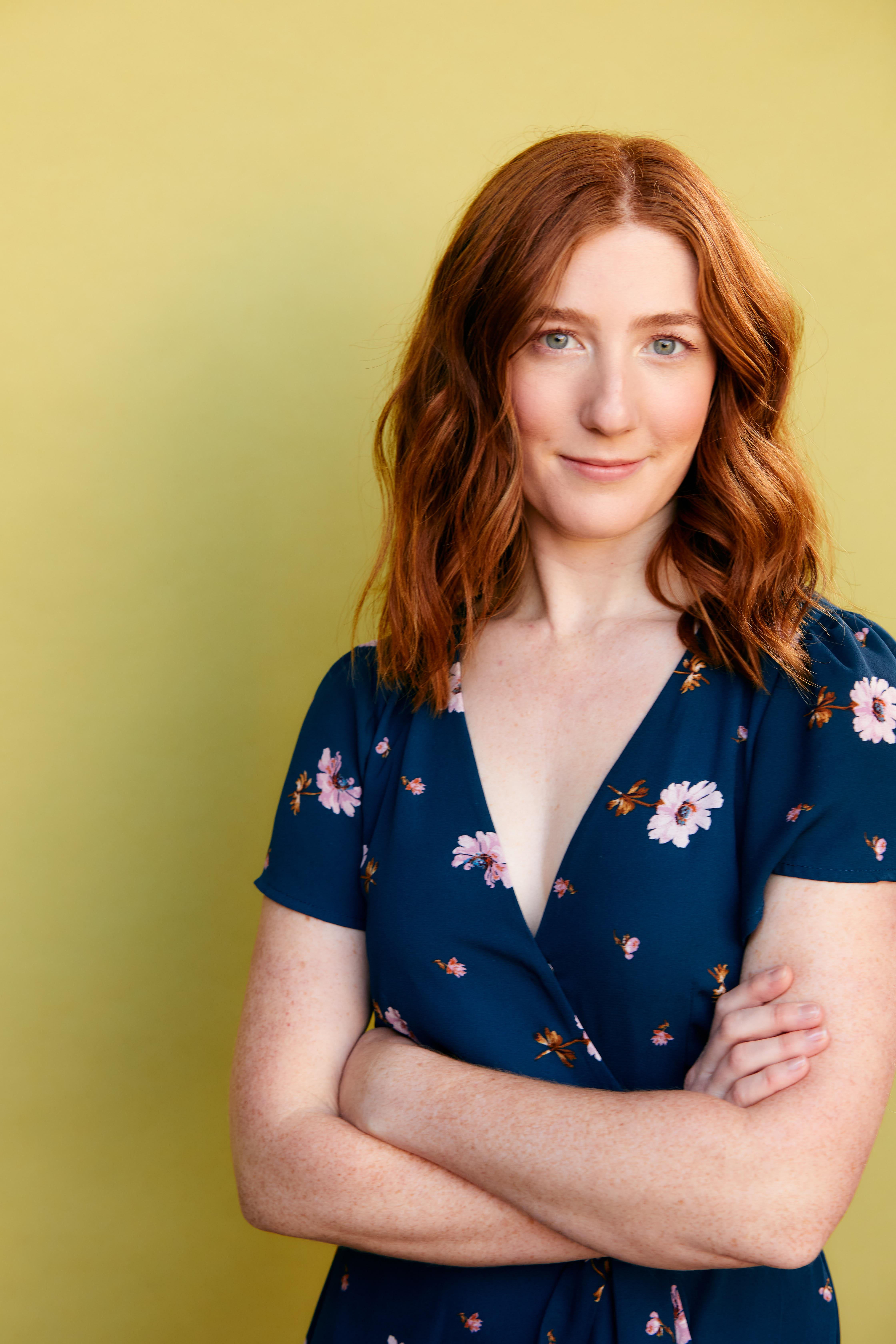 actor Lydia Hunter large photo