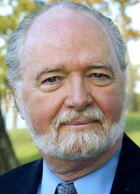 actor Bill Flynn large photo