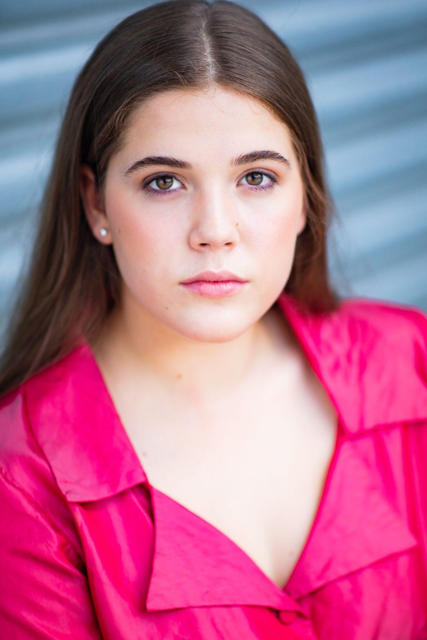 actor Ella Jaz Macrokanis large photo