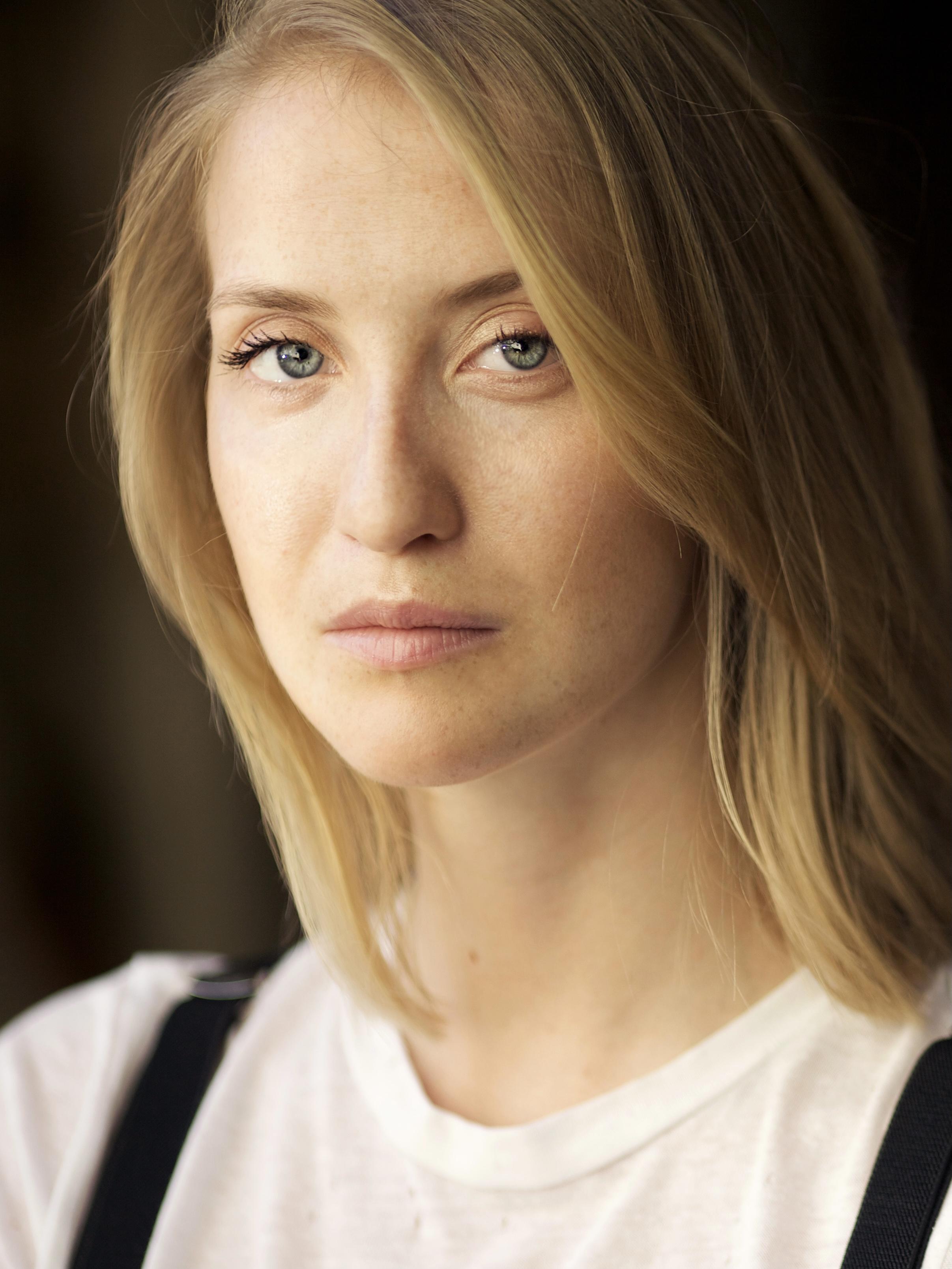 actor Ksenia Boisvert large photo