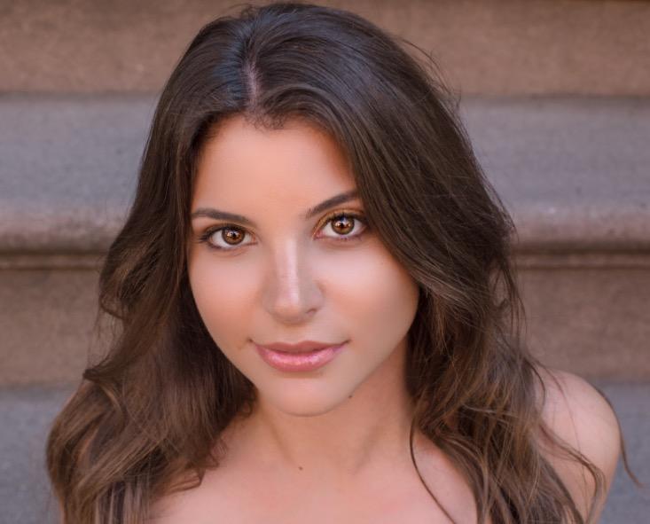 actor Grace Bozza large photo