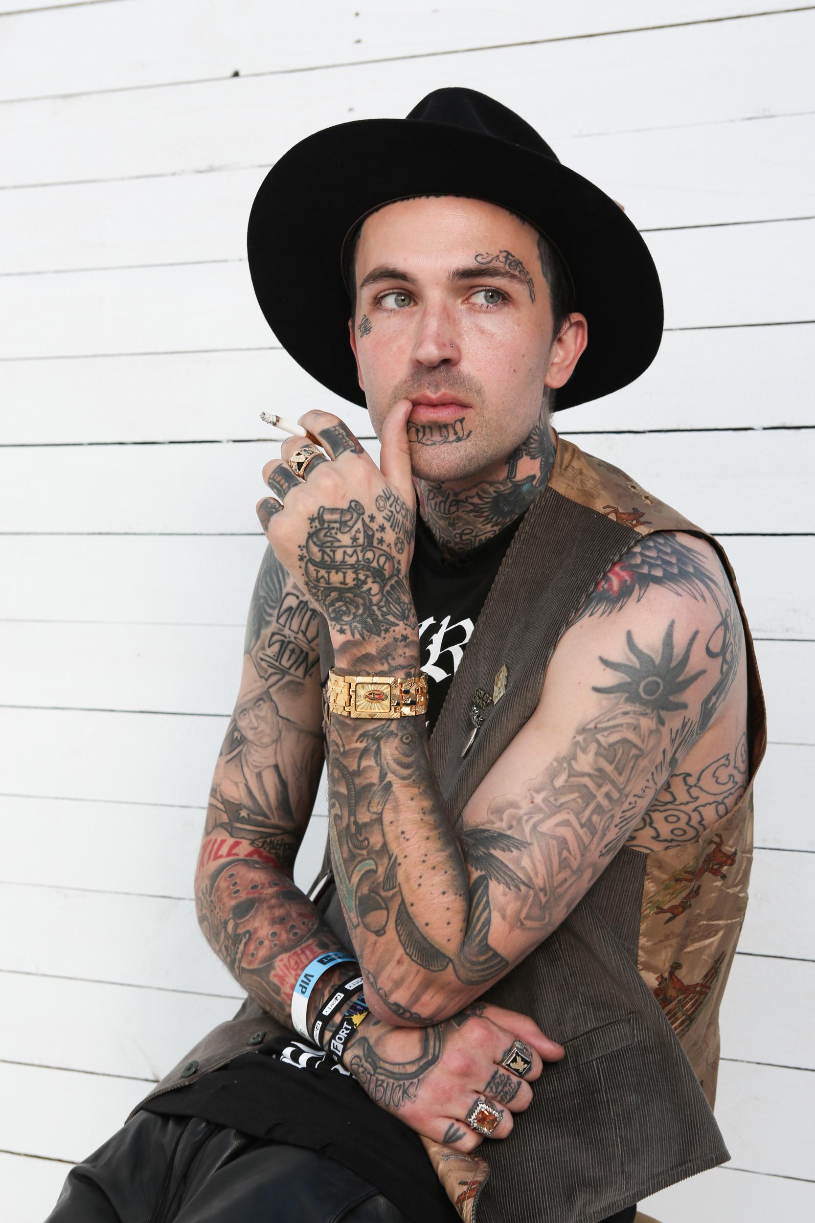 actor Yelawolf large photo