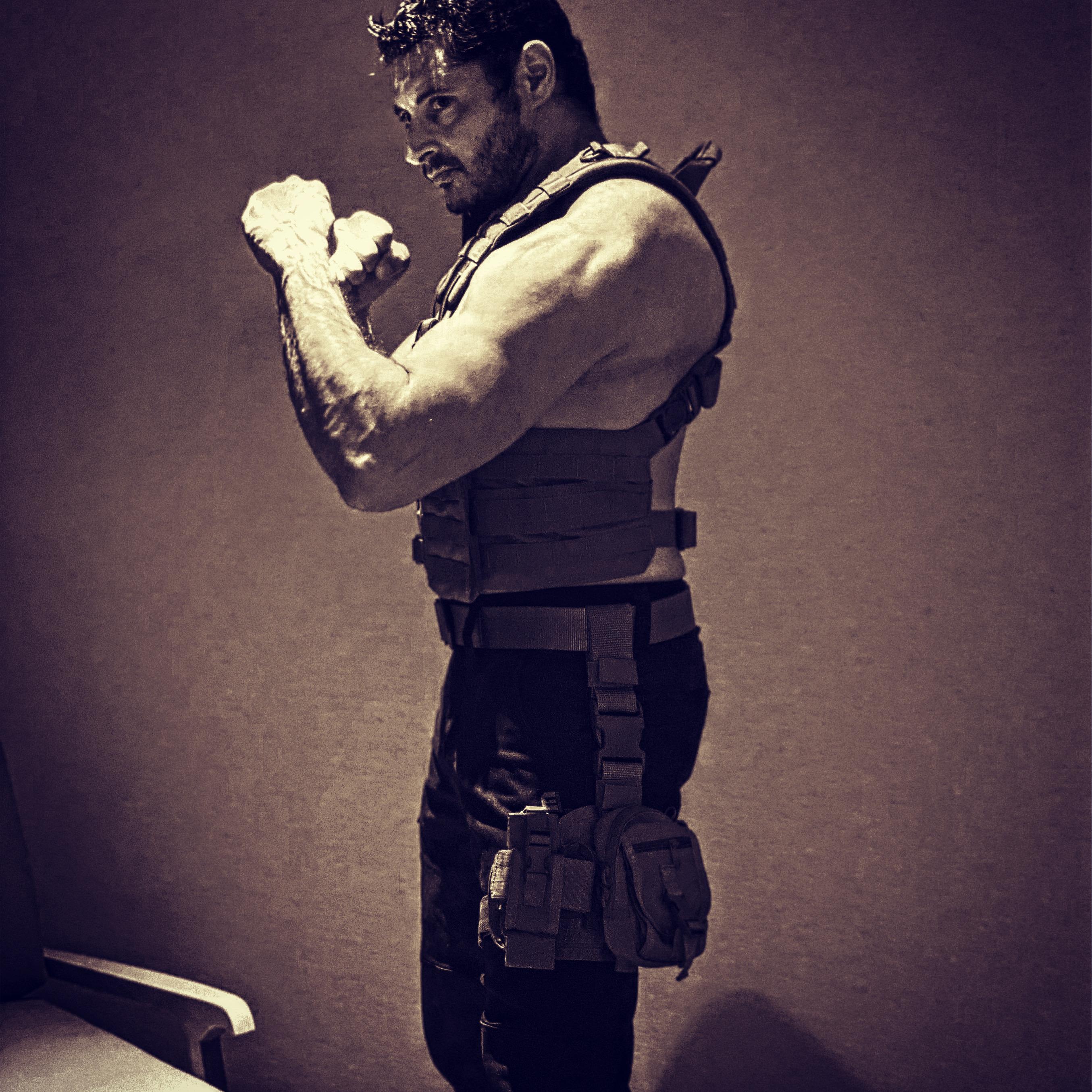 actor Alex Fleri large photo