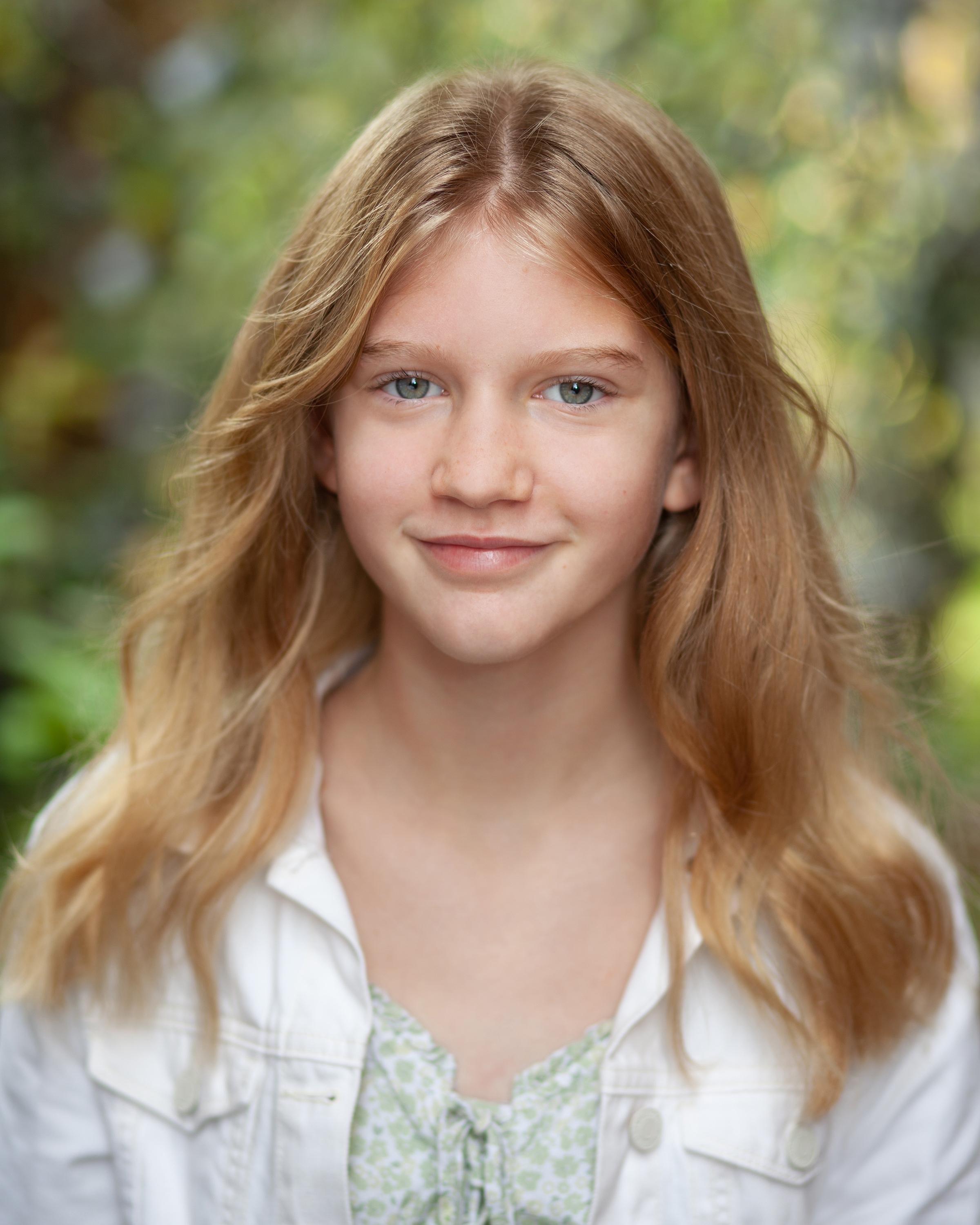 actor Olivia Booth-Ford large photo