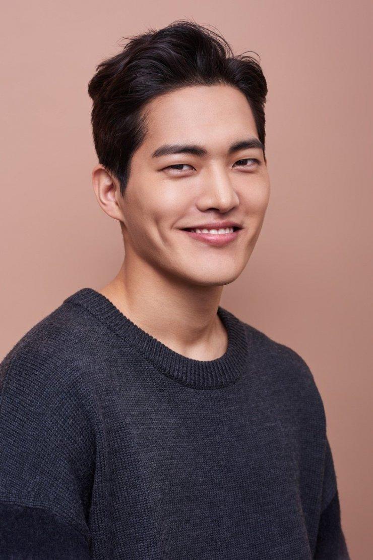 actor Kim Gun-woo large photo