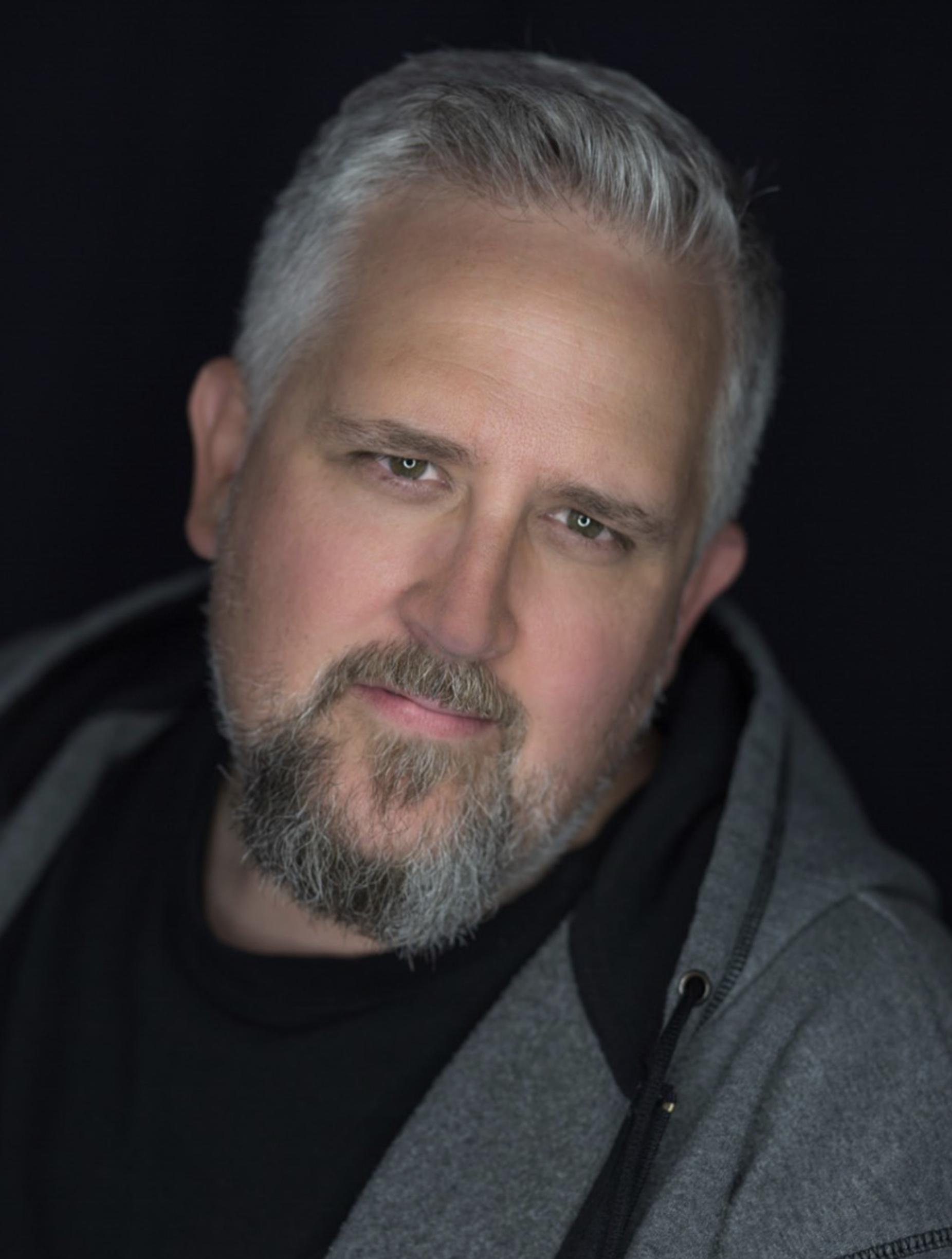 actor Troy Powell large photo