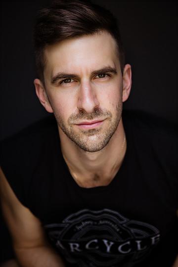 actor Aaron Tsindos large photo