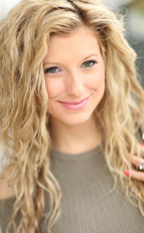 actor Brie Lybrand large photo